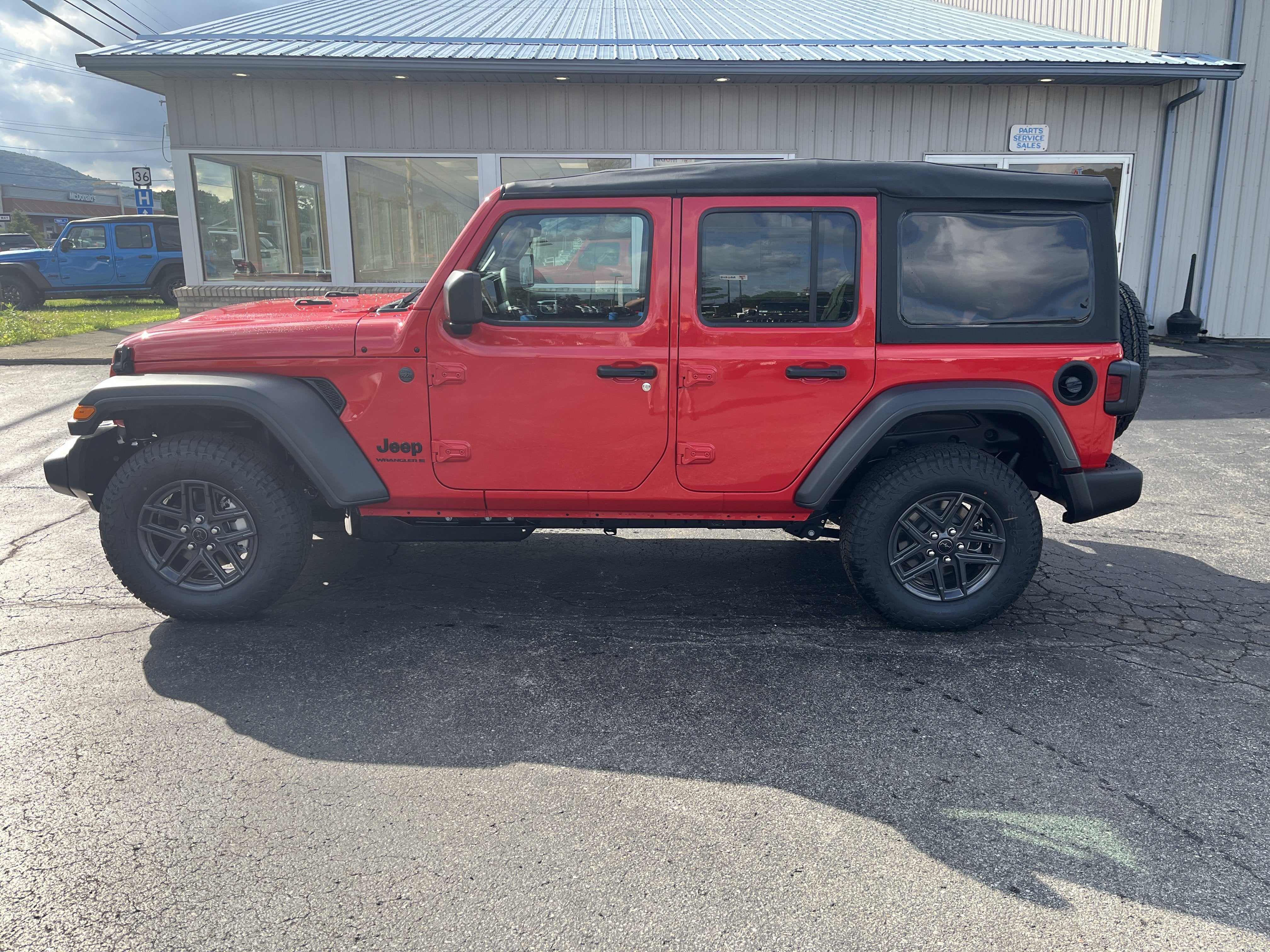 2026 Jeep Wrangler WRANGLER 4-DOOR SPORT S