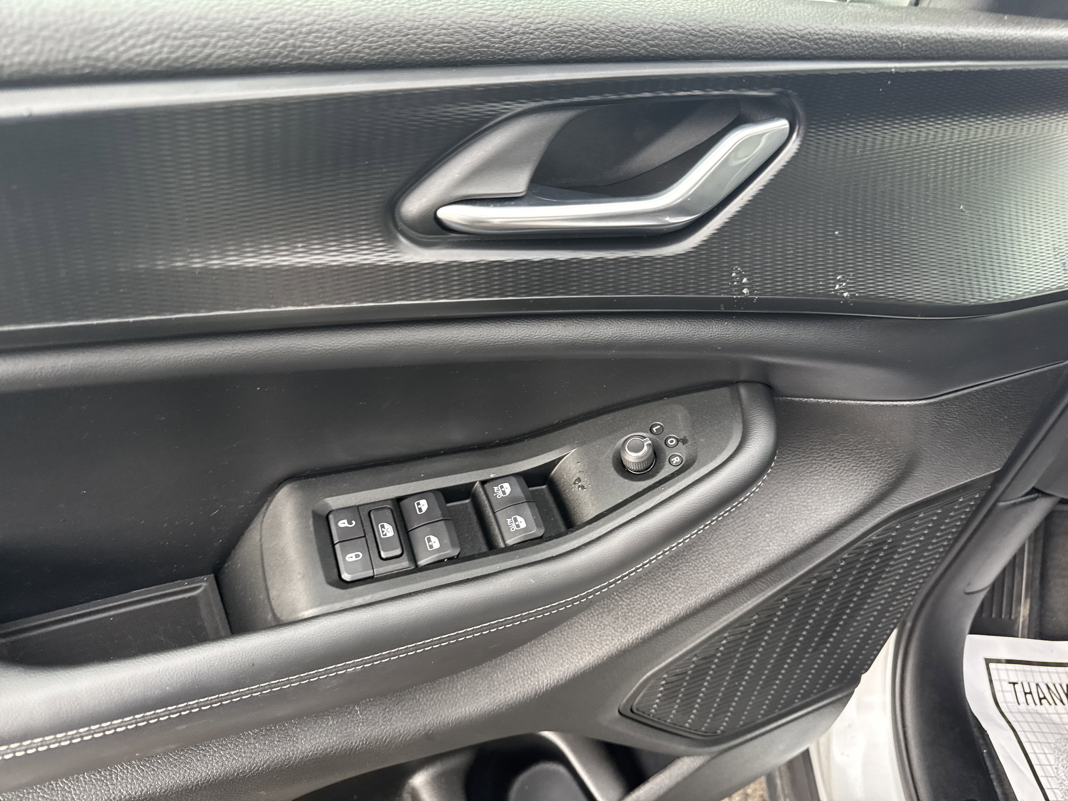 2025 Jeep Grand Cherokee Laredo 4x4