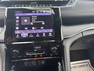 2025 Jeep Grand Cherokee Laredo 4x4