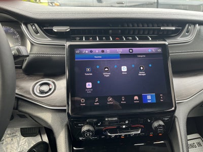 2025 Jeep Grand Cherokee Limited 4x4