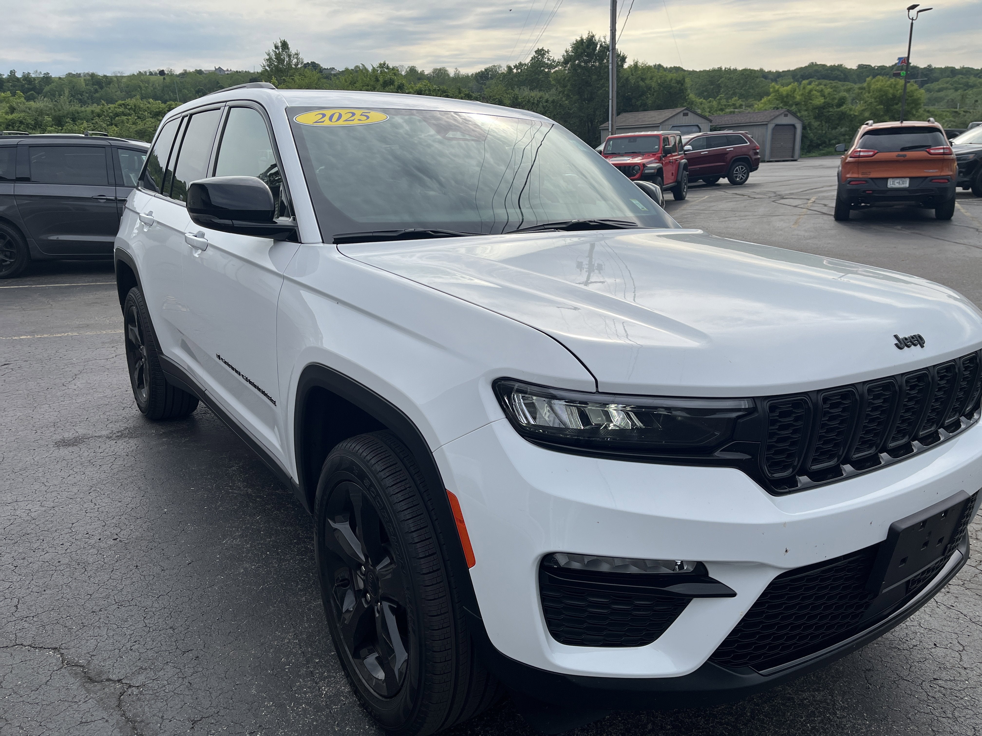 2025 Jeep Grand Cherokee Limited 4x4
