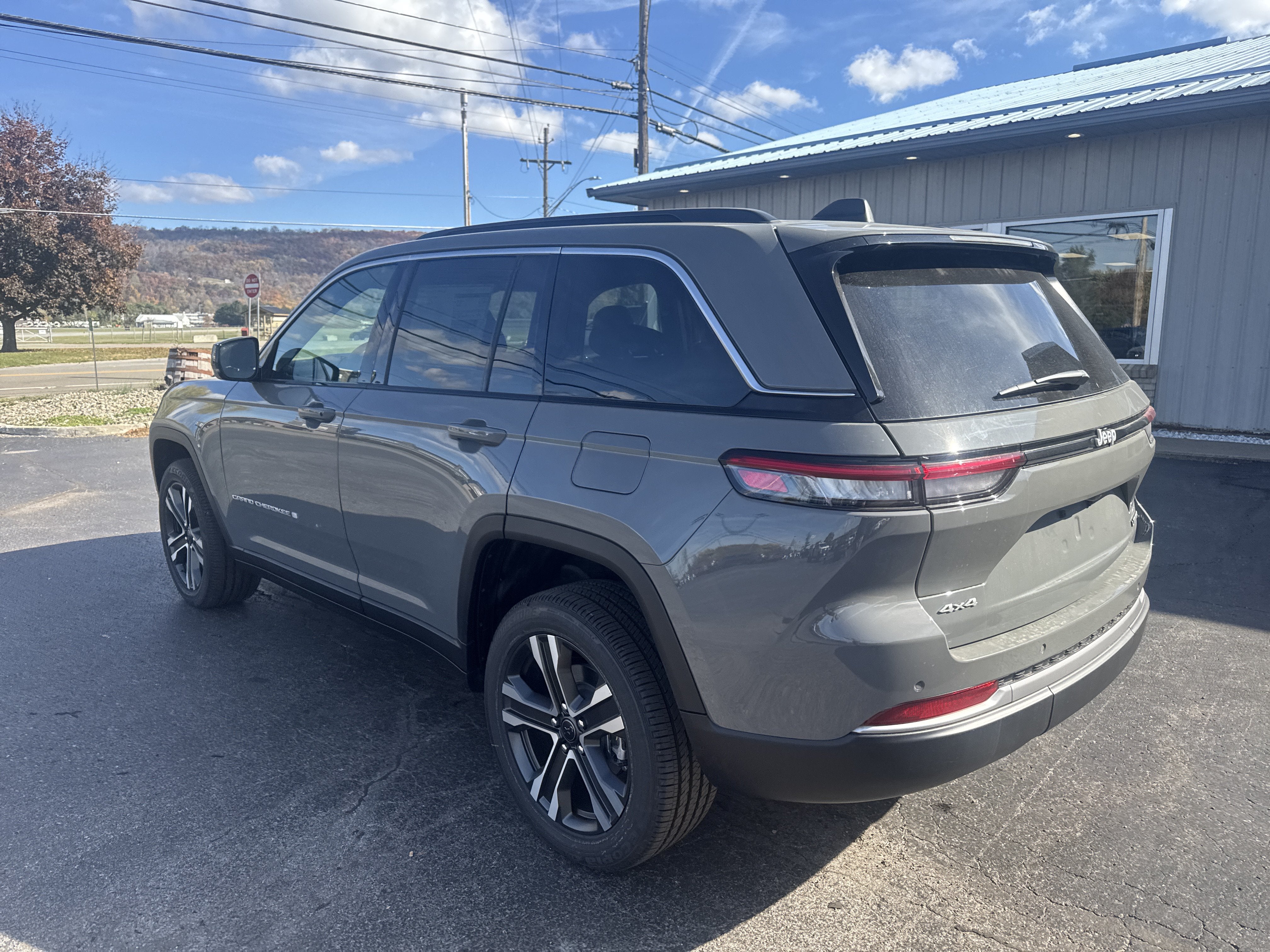 2027 Jeep Grand Cherokee Limited