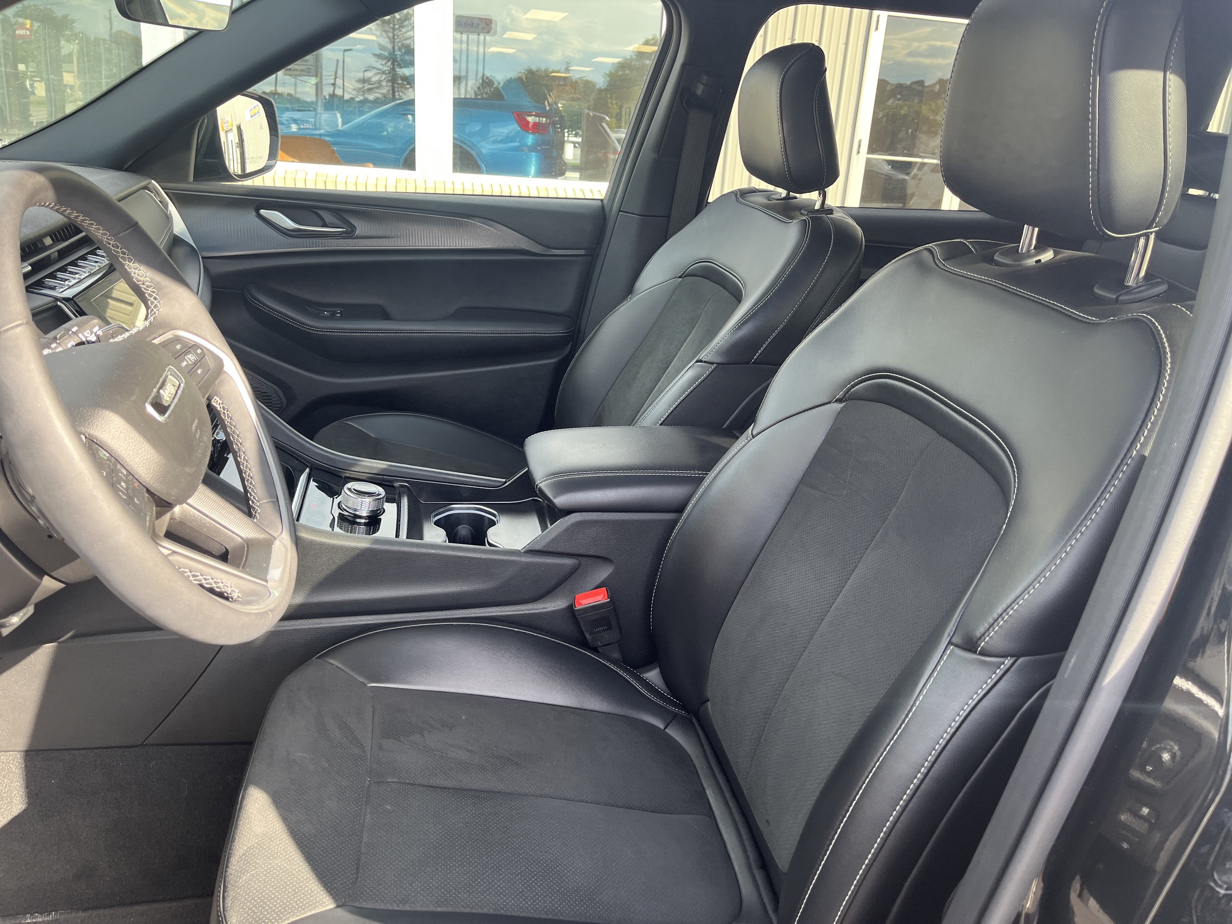 2025 Jeep Grand Cherokee L Altitude X