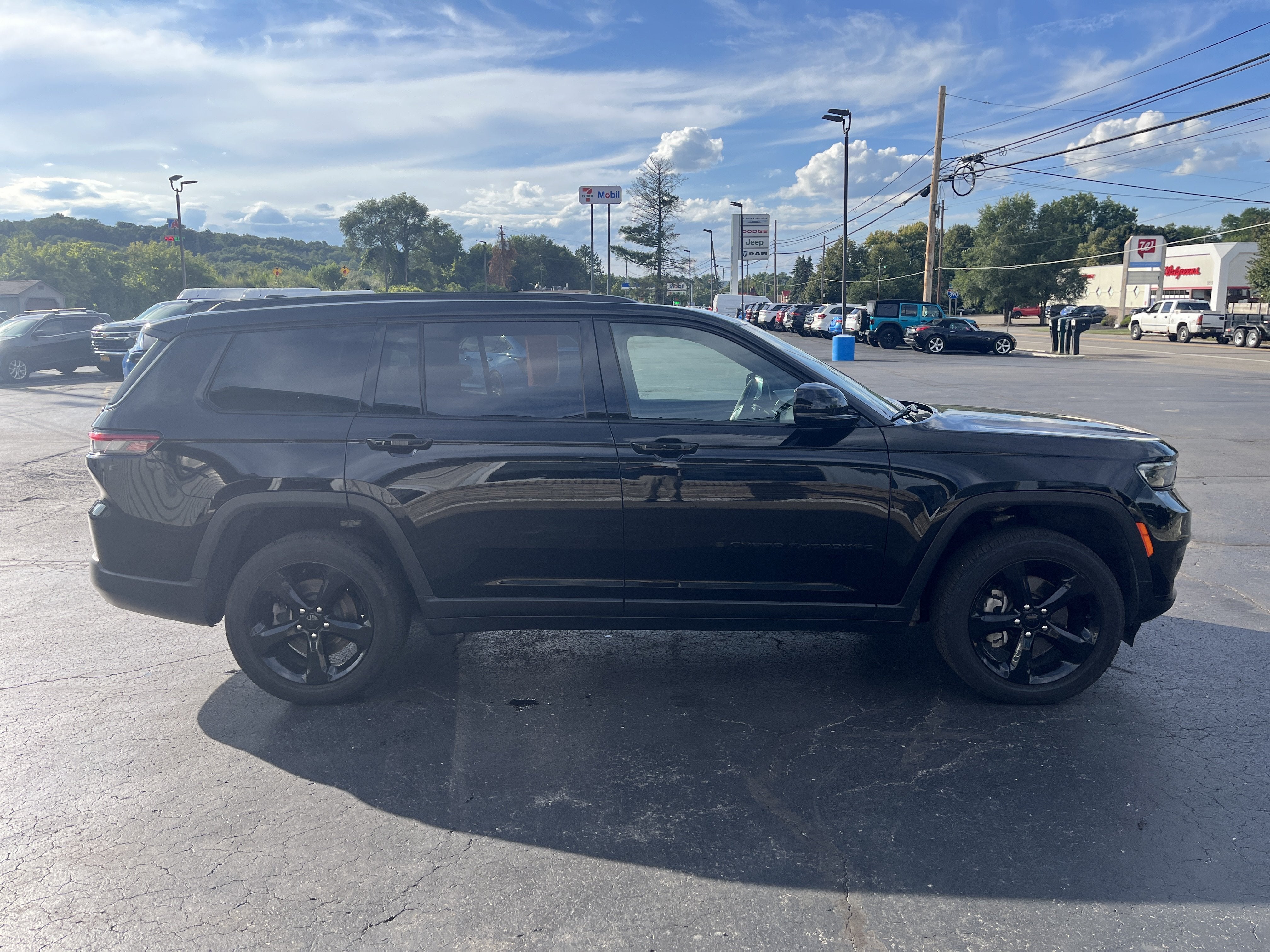 2025 Jeep Grand Cherokee L Altitude X