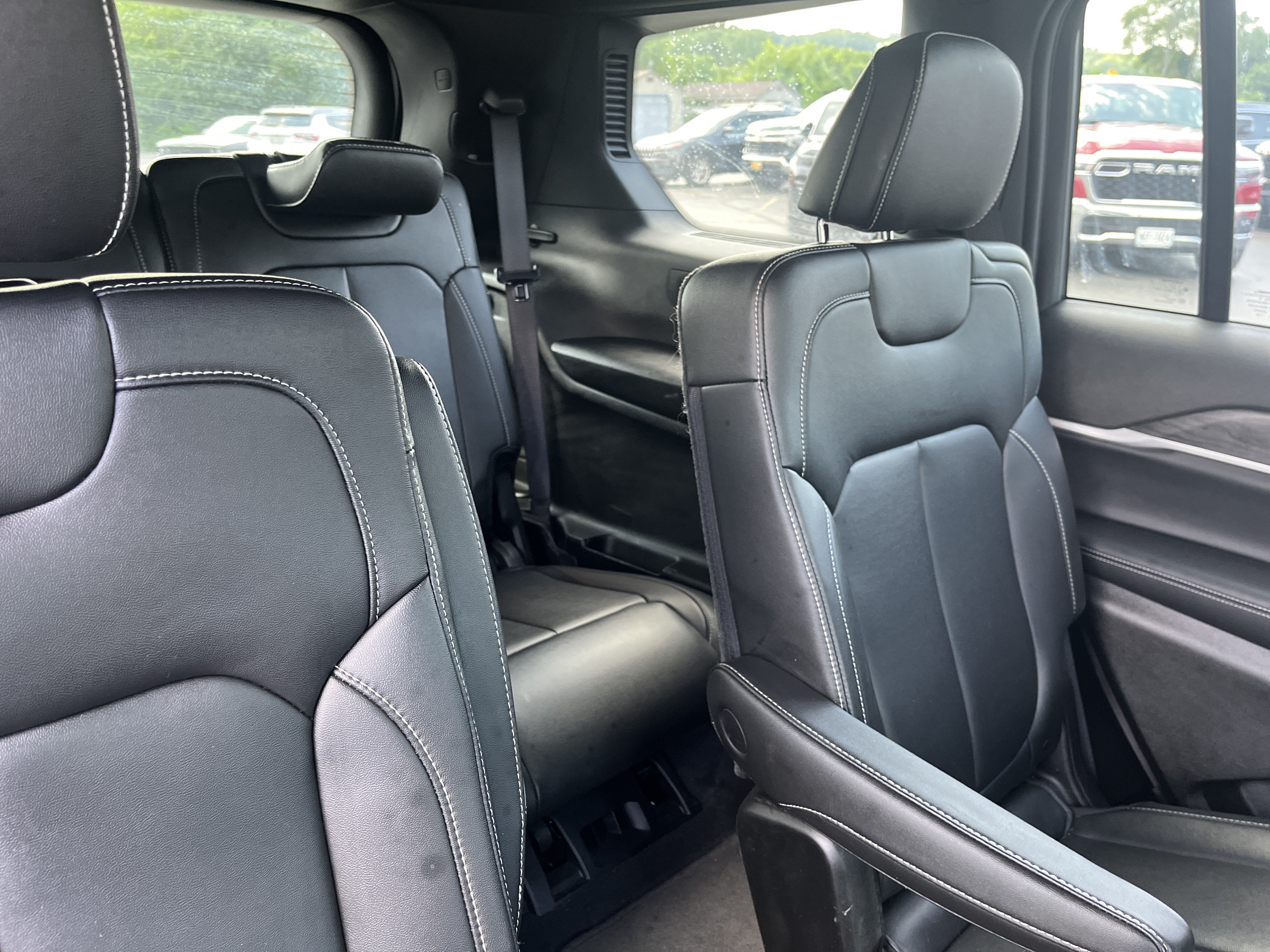 2025 Jeep Grand Cherokee L Limited 4x4
