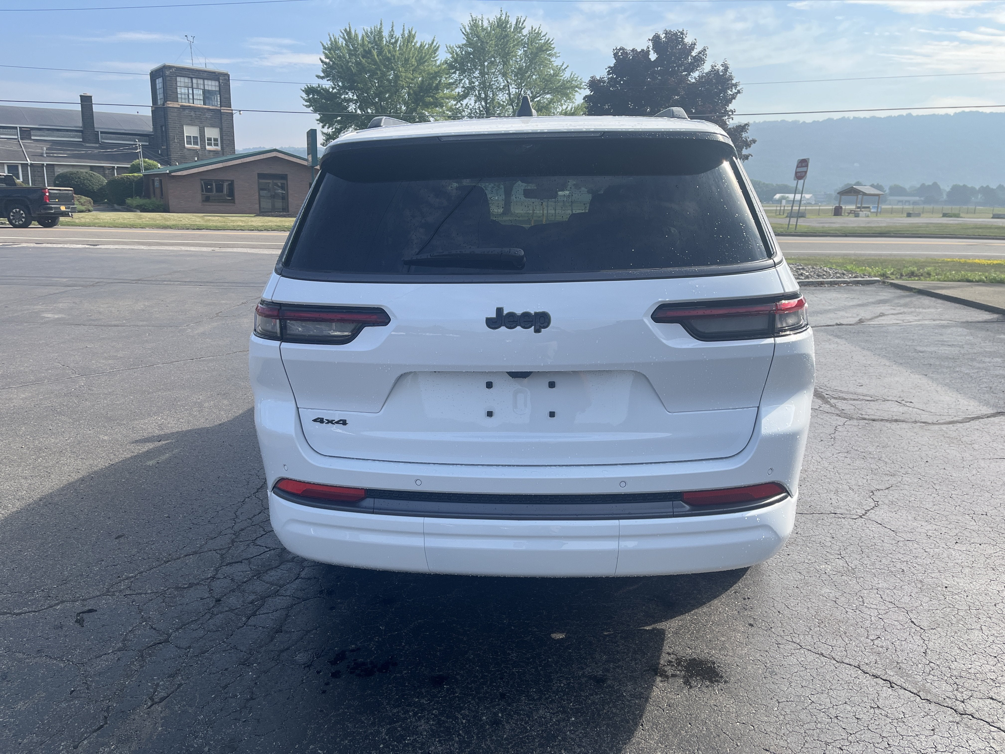 2026 Jeep Grand Cherokee L Limited Reserve
