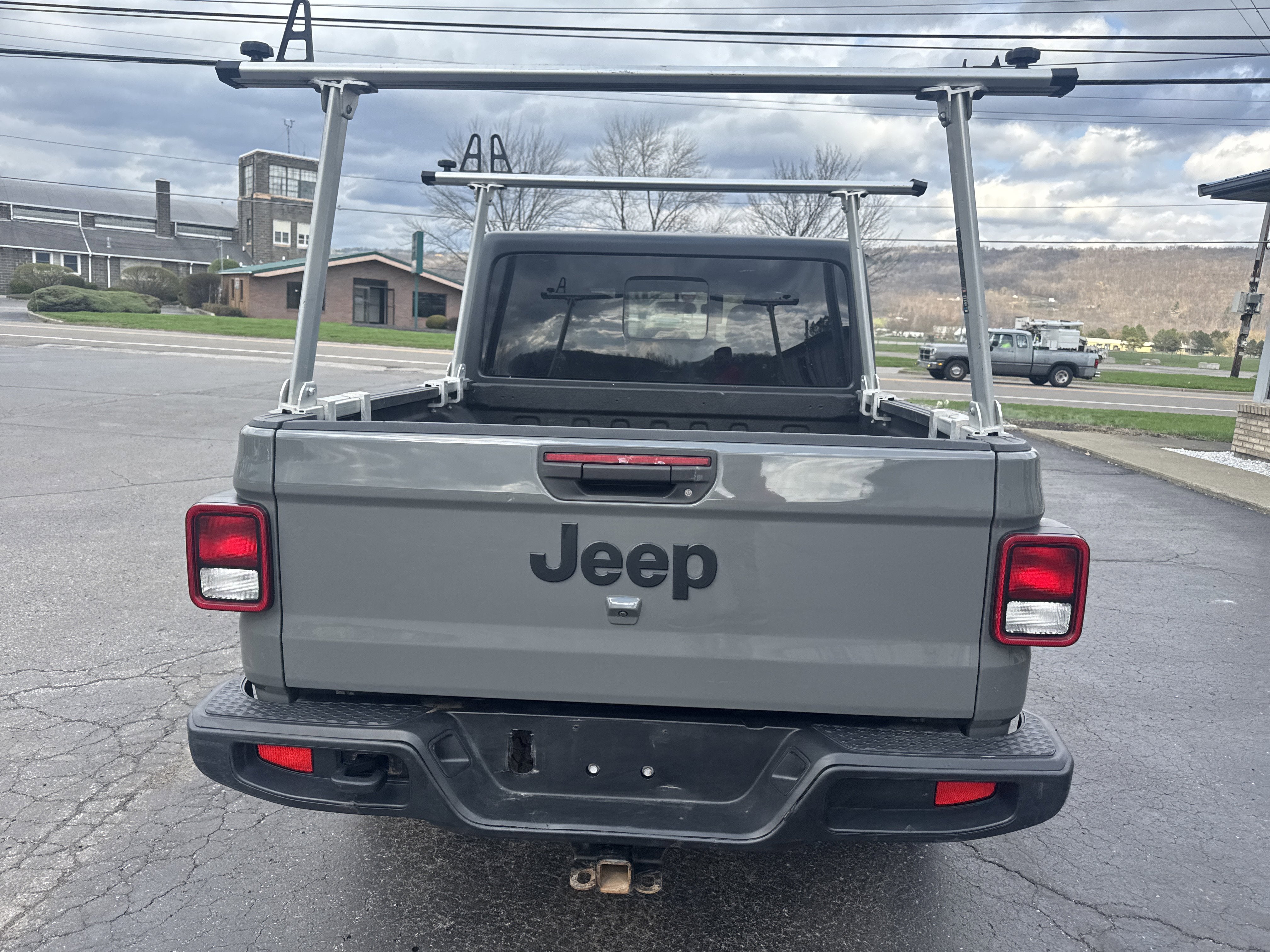 2023 Jeep Gladiator Willys 4x4