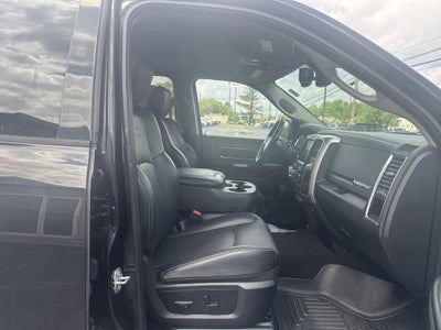 2017 RAM 1500 Laramie Quad Cab 4x4 6'4' Box