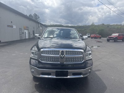 2017 RAM 1500 Laramie Quad Cab 4x4 6'4' Box