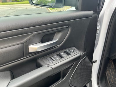 2026 RAM Ram 1500 RAM 1500 TRADESMAN QUAD CAB 4X4 6'4' BOX