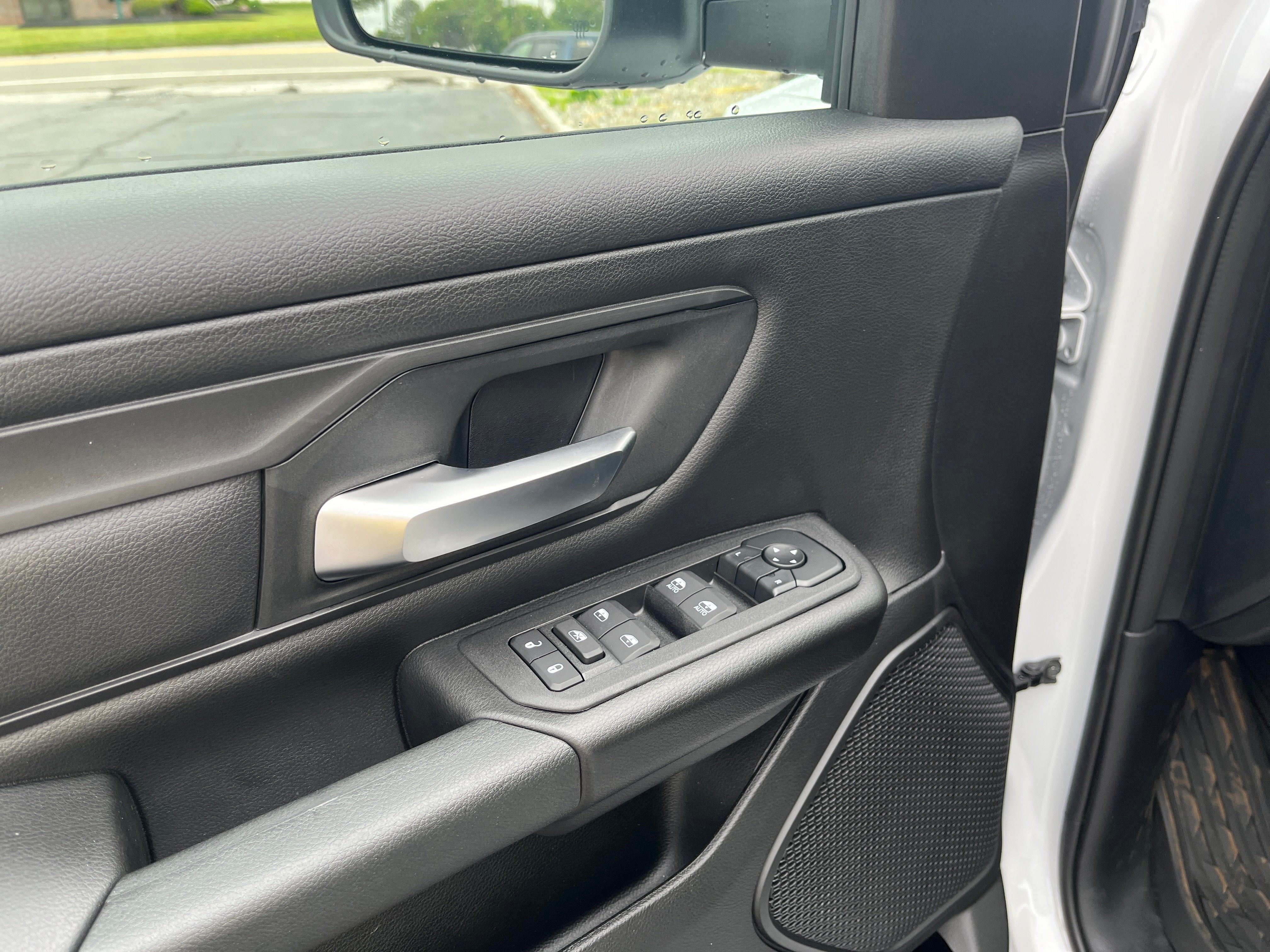 2026 RAM Ram 1500 RAM 1500 TRADESMAN QUAD CAB 4X4 6'4' BOX