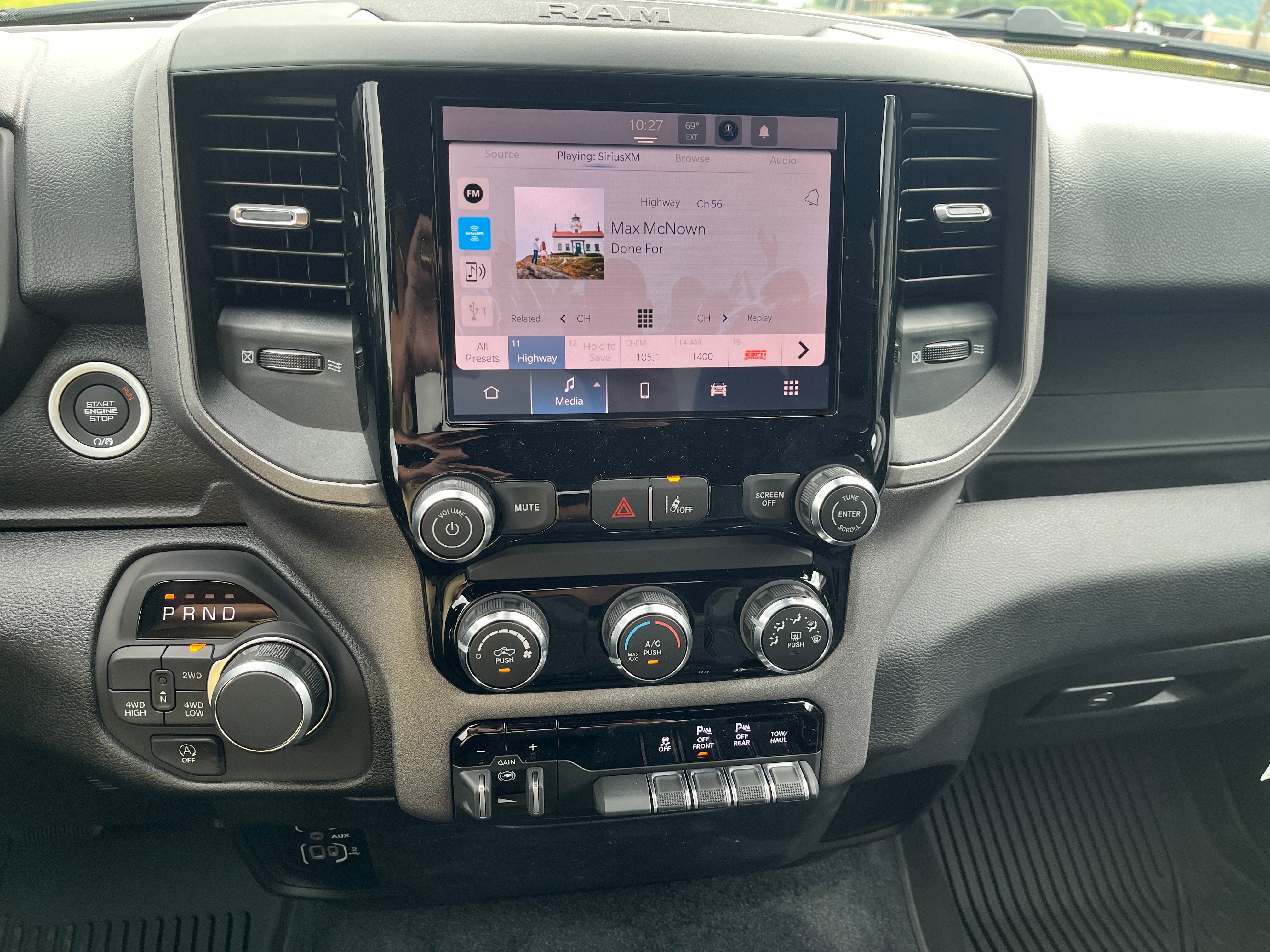 2026 RAM Ram 1500 RAM 1500 TRADESMAN QUAD CAB 4X4 6'4' BOX