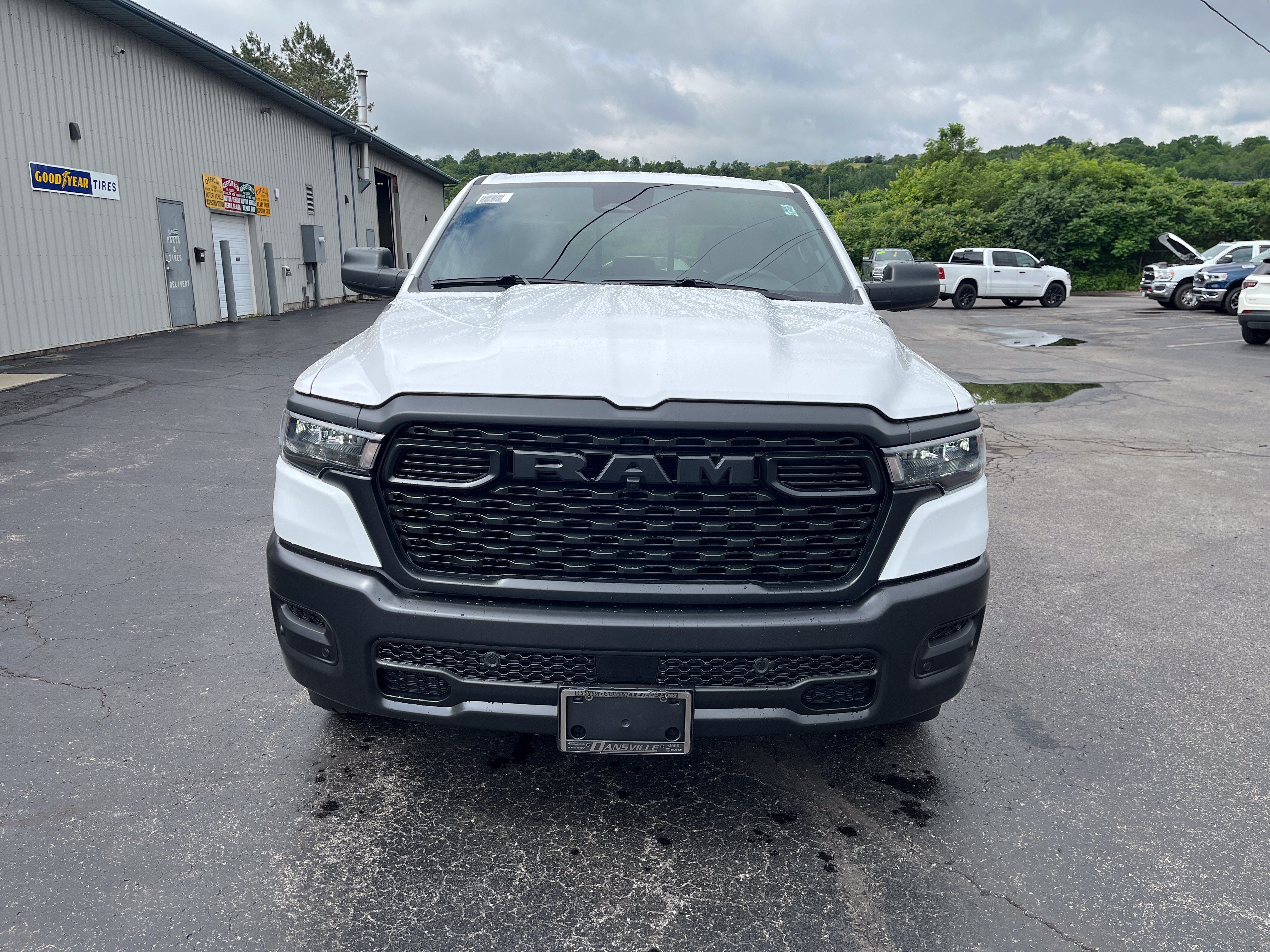 2026 RAM Ram 1500 RAM 1500 TRADESMAN QUAD CAB 4X4 6'4' BOX
