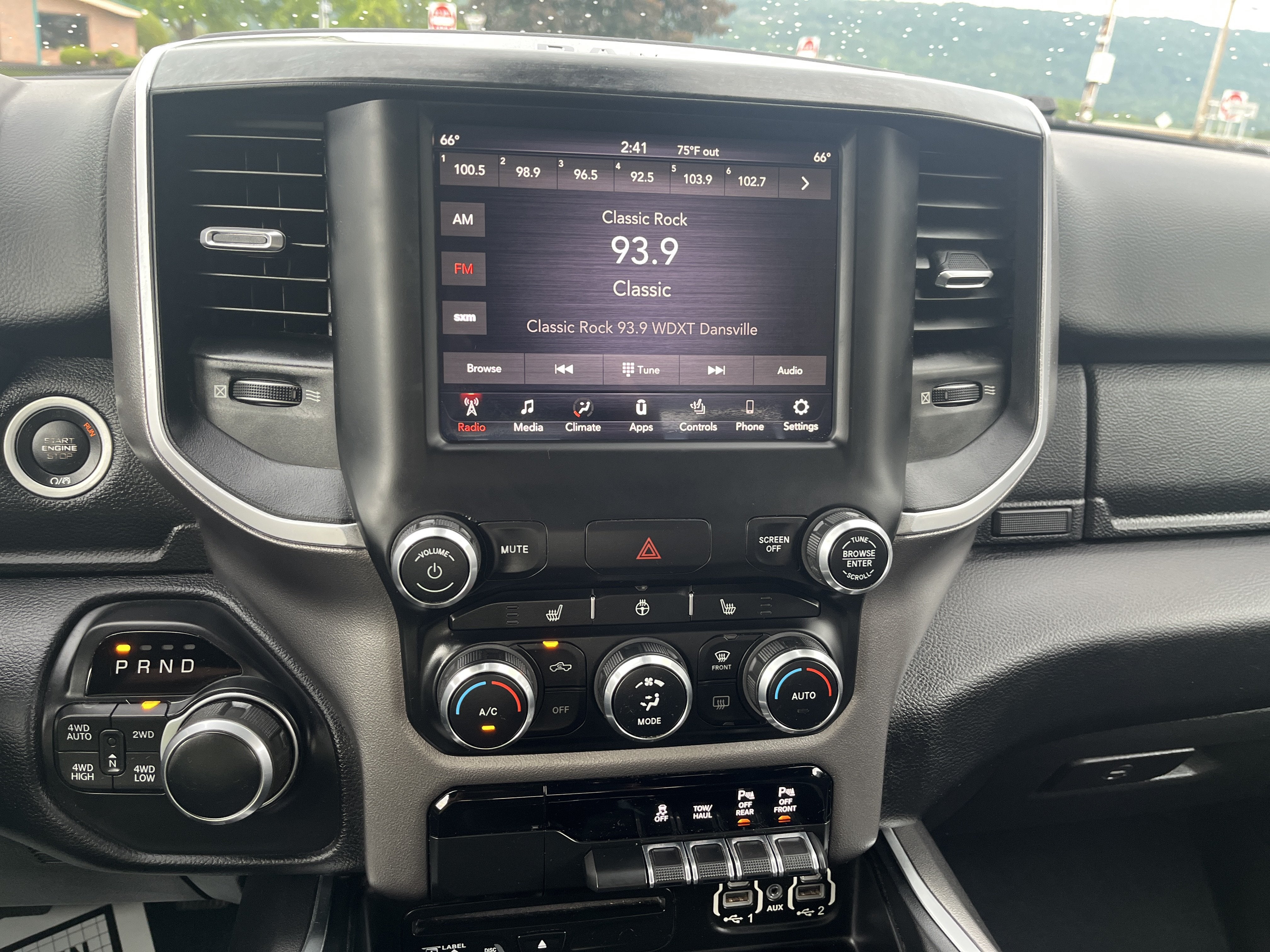 2019 RAM 1500 Big Horn/Lone Star
