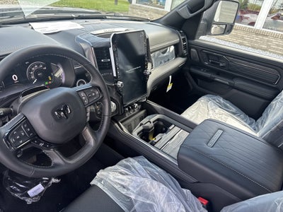 2026 RAM Ram 1500 RAM 1500 LIMITED CREW CAB 4X4 5'7' BOX