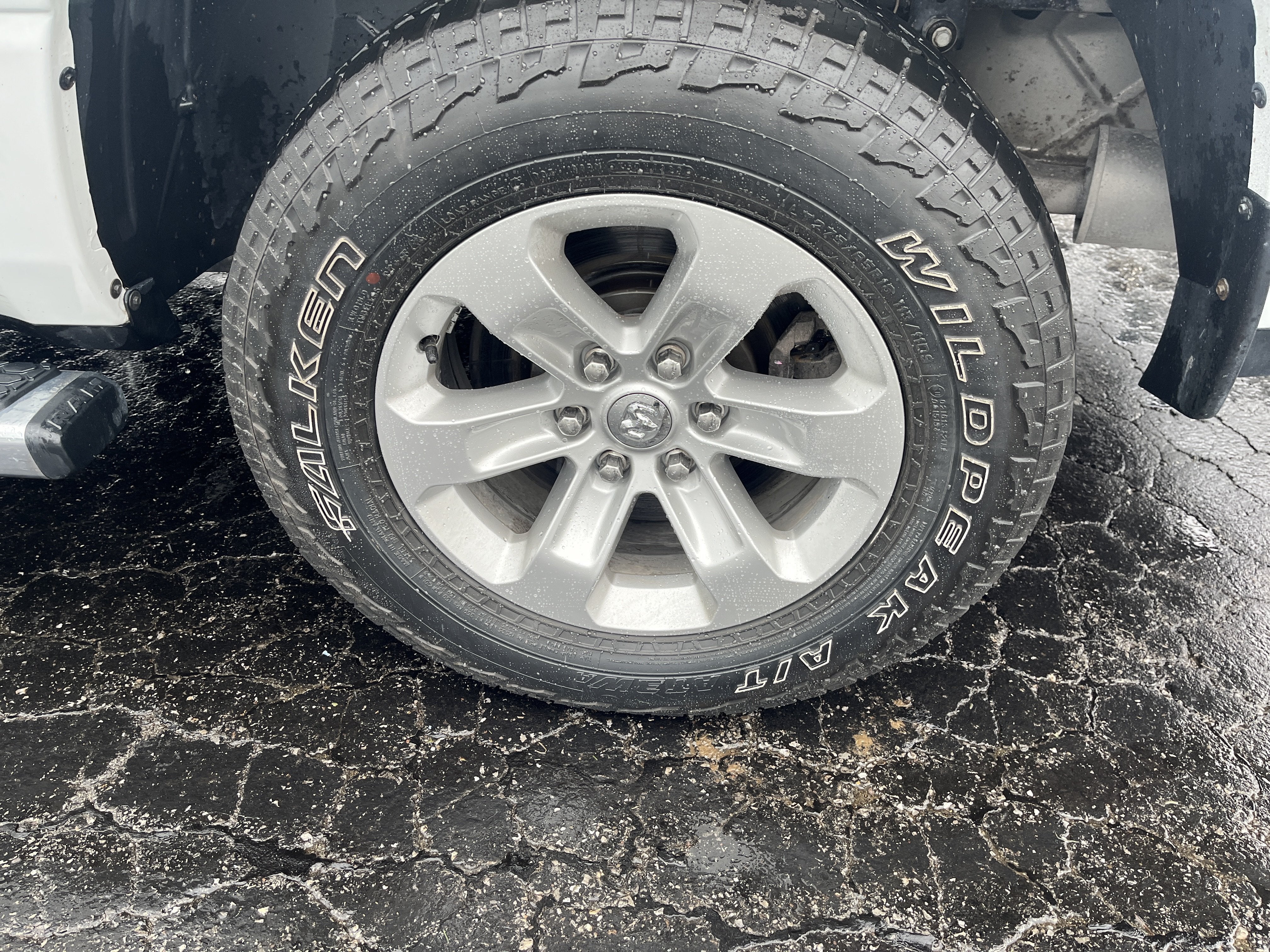 2024 RAM 1500 Laramie