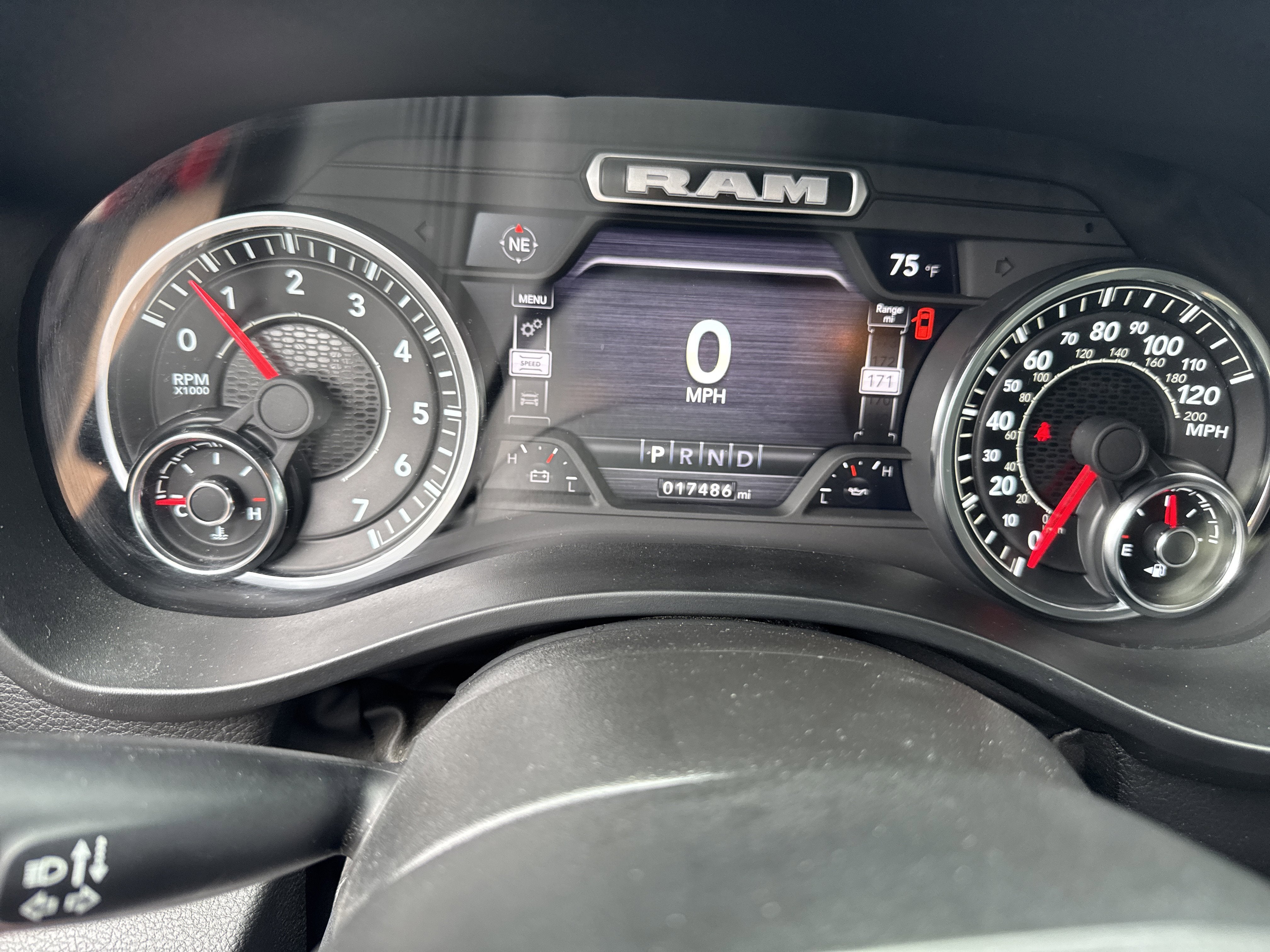 2023 RAM 1500 Big Horn Crew Cab 4x4 6'4' Box