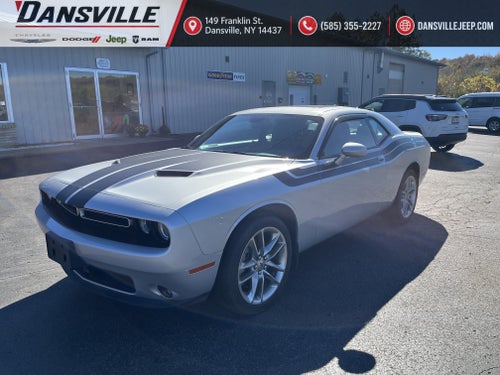 2022 Dodge Challenger SXT