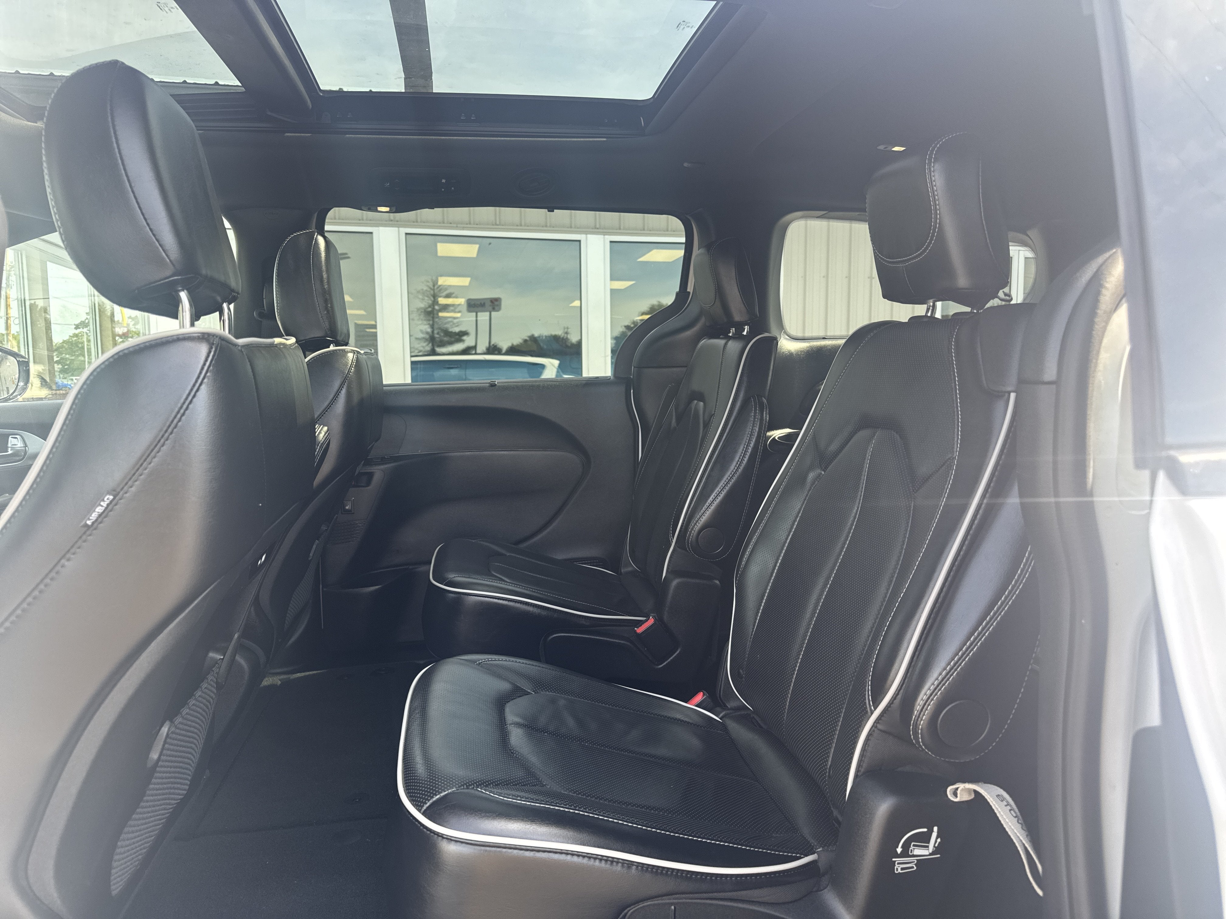 2025 Chrysler Pacifica Limited