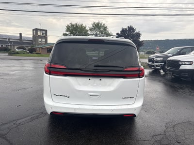 2025 Chrysler Pacifica Limited