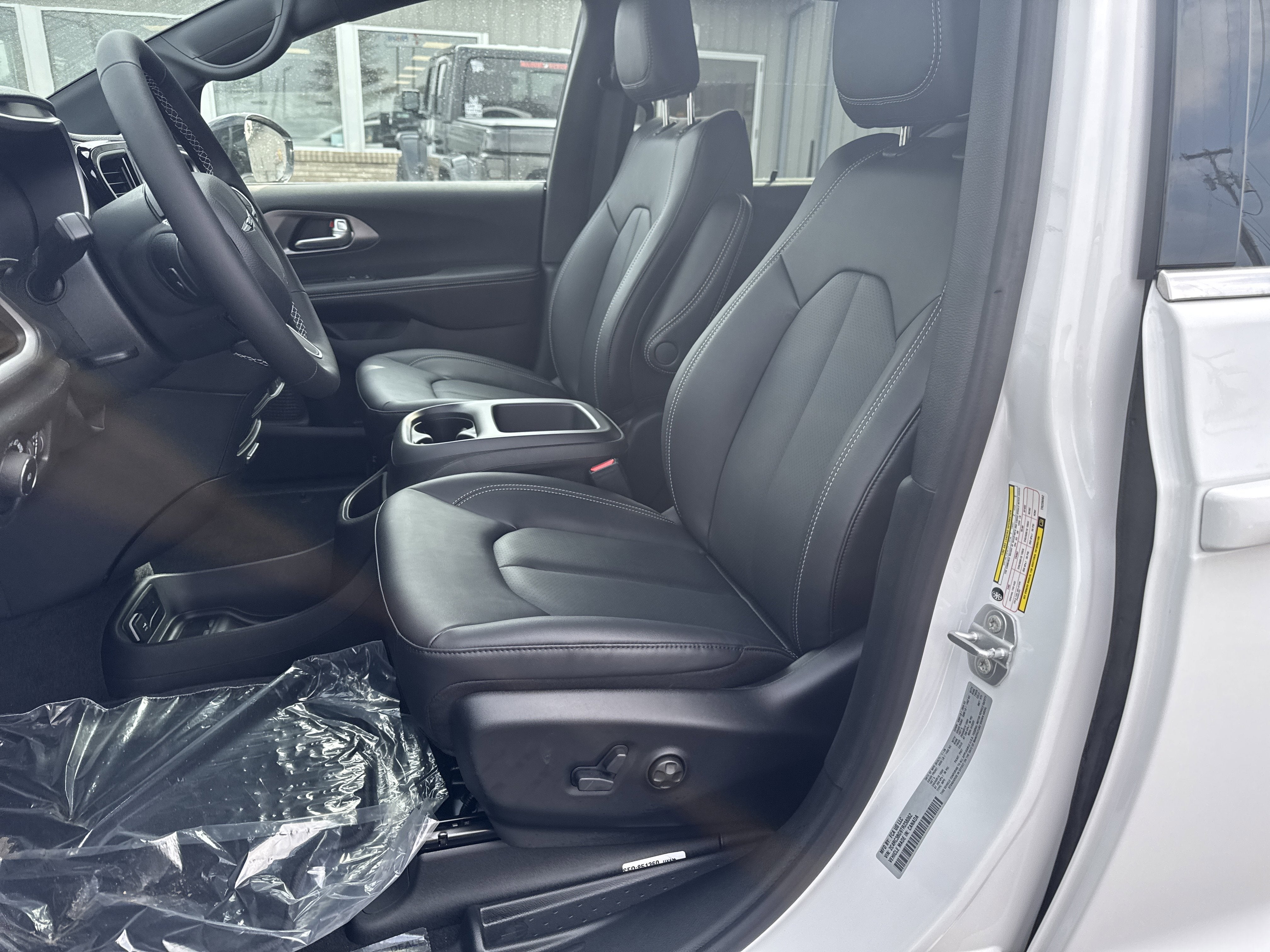 2026 Chrysler Pacifica PACIFICA SELECT AWD
