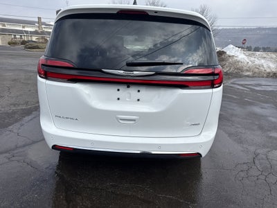 2026 Chrysler Pacifica PACIFICA SELECT AWD