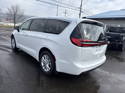 2026 Chrysler Pacifica PACIFICA SELECT AWD
