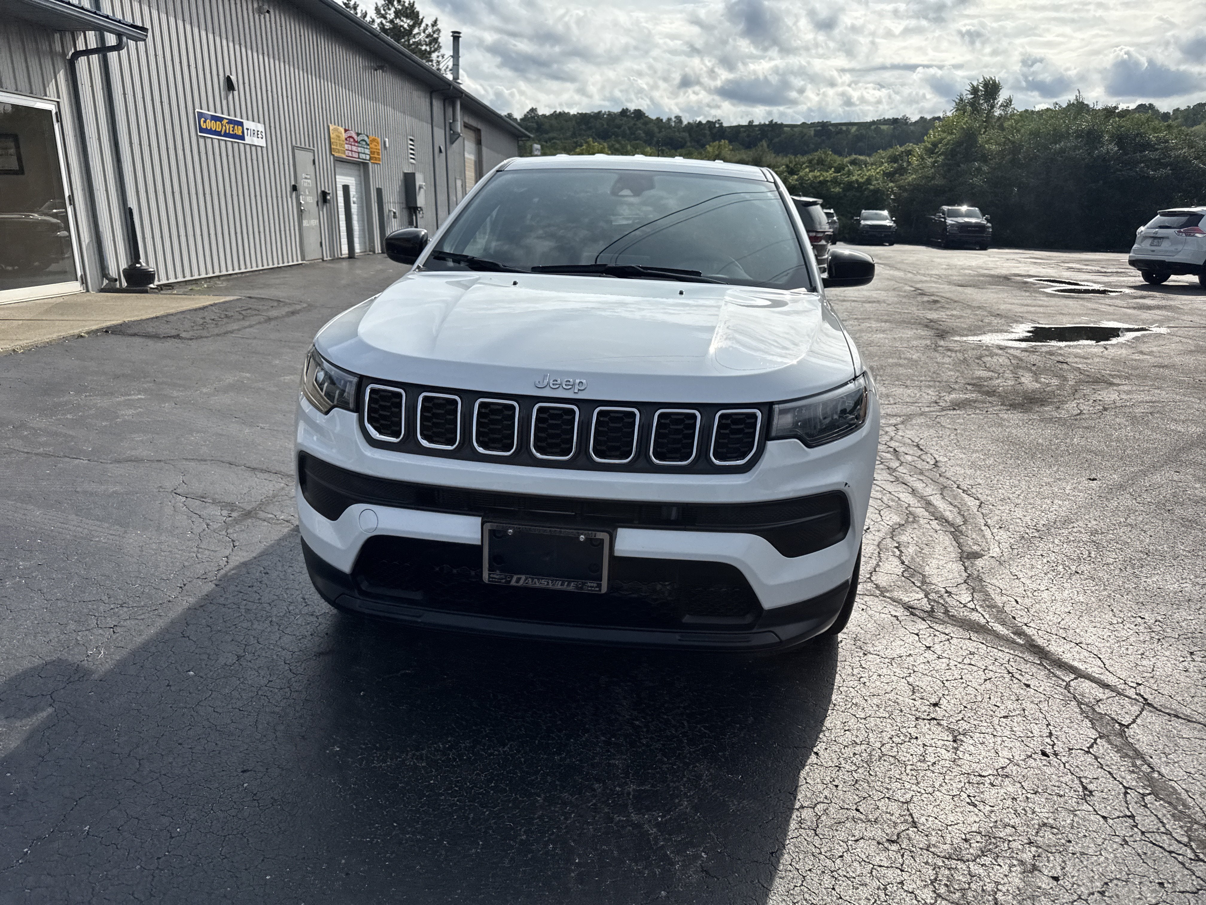 2024 Jeep Compass Sport
