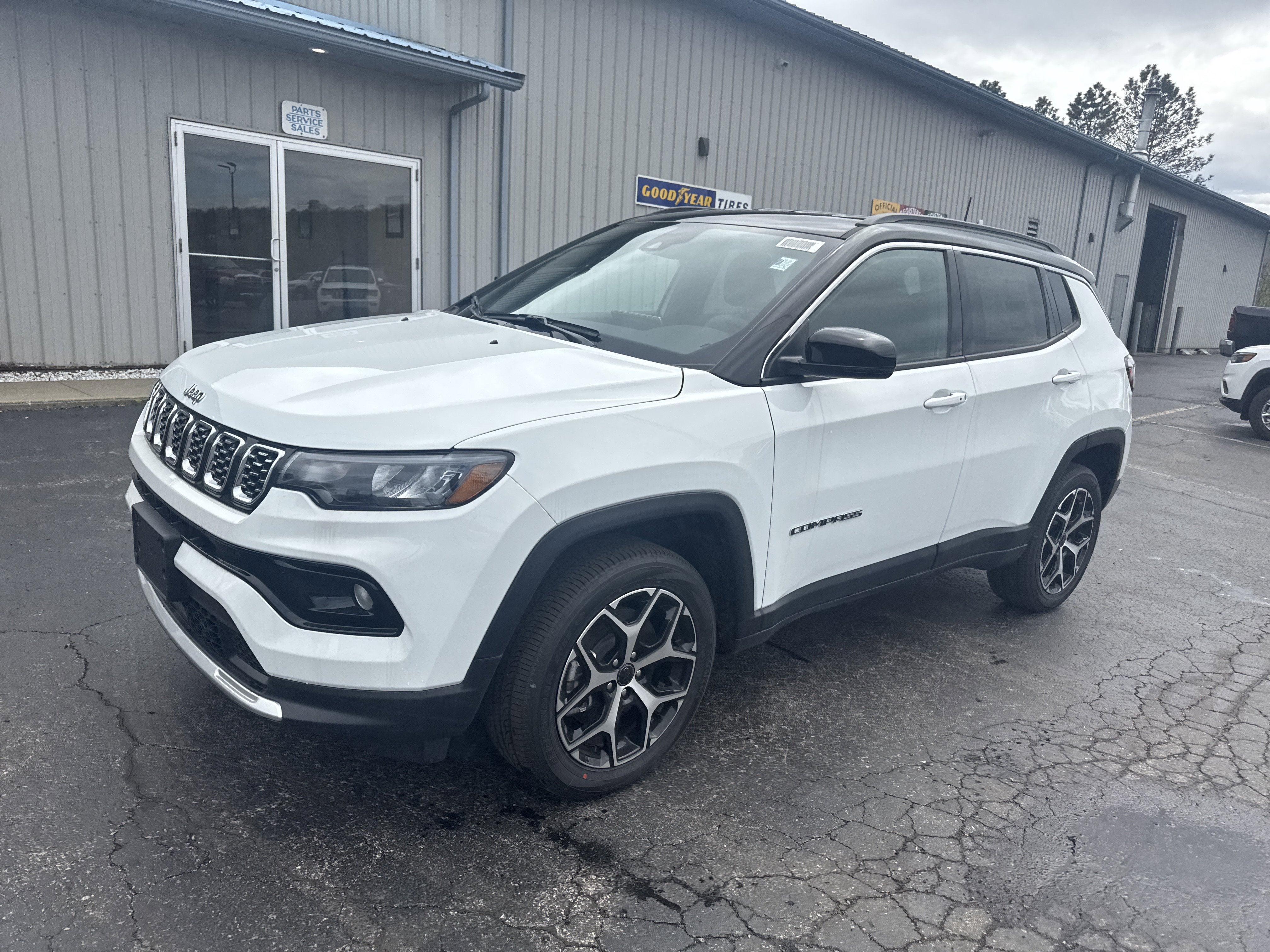 2026 Jeep Compass COMPASS LIMITED 4X4
