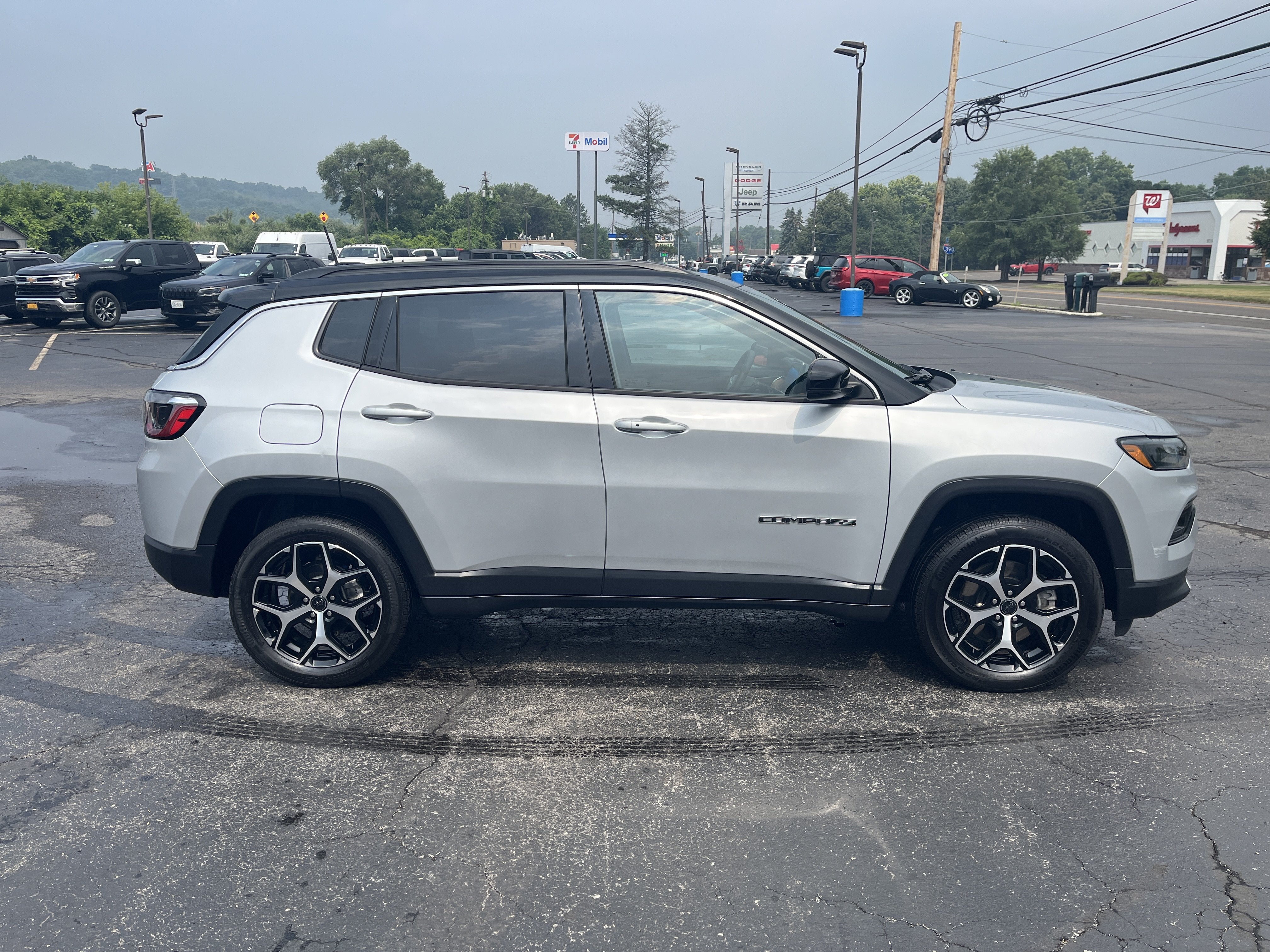 2025 Jeep Compass Limited