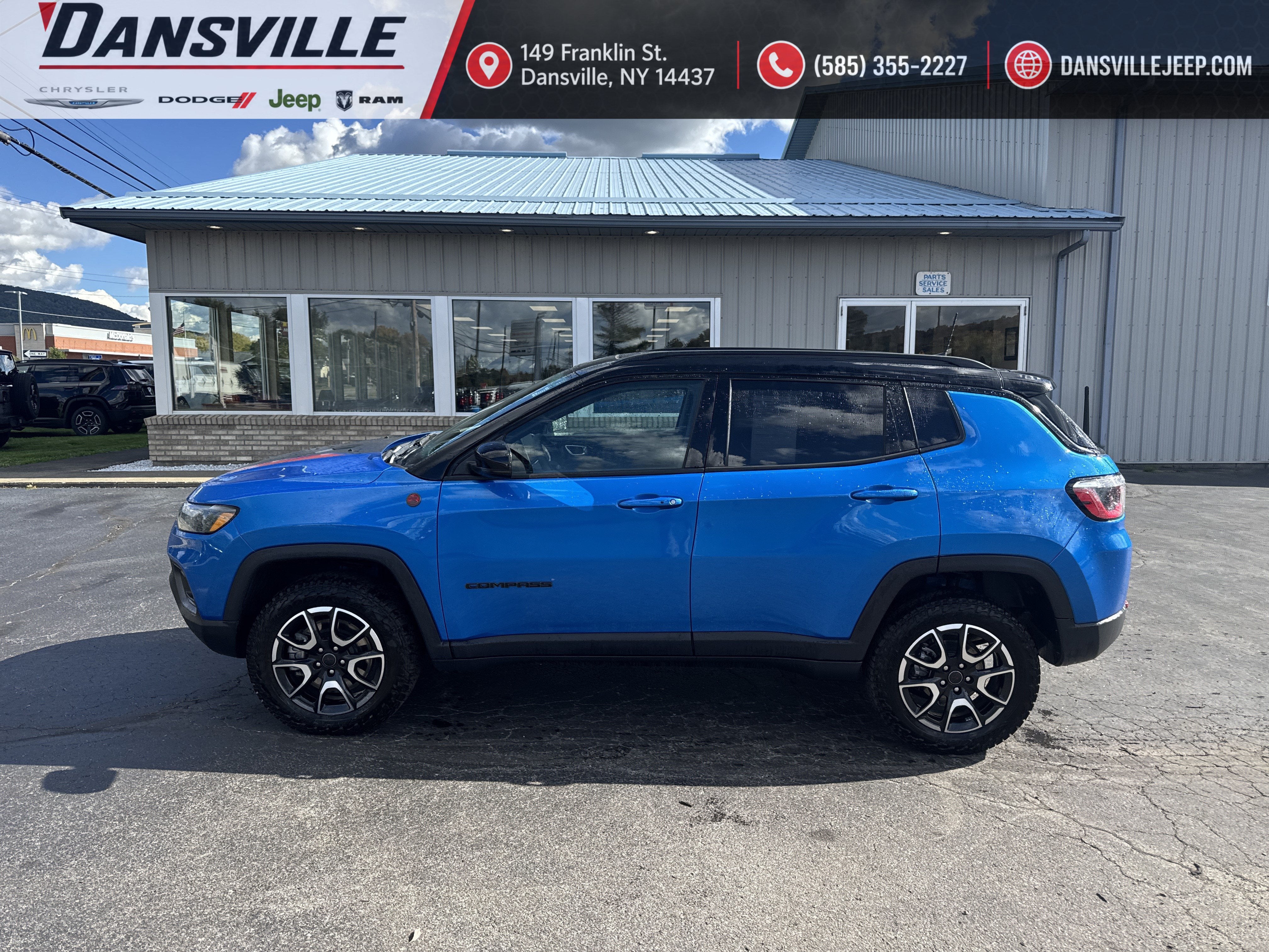 2025 Jeep Compass Trailhawk