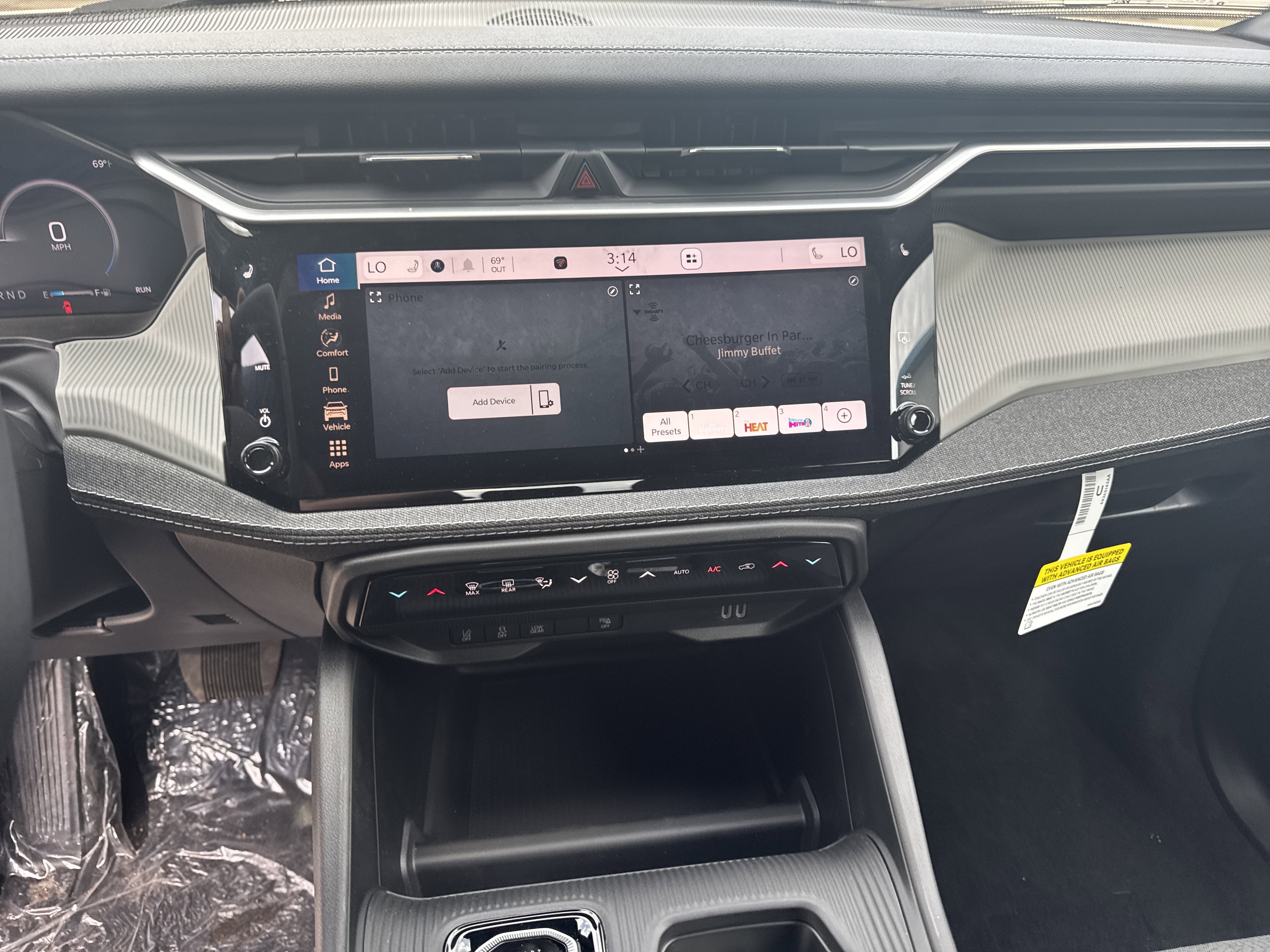 2026 Jeep Cherokee CHEROKEE LAREDO 4X4