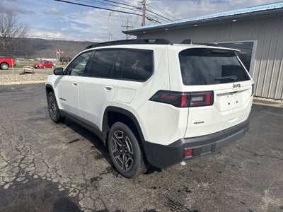 2026 Jeep Cherokee CHEROKEE LAREDO 4X4