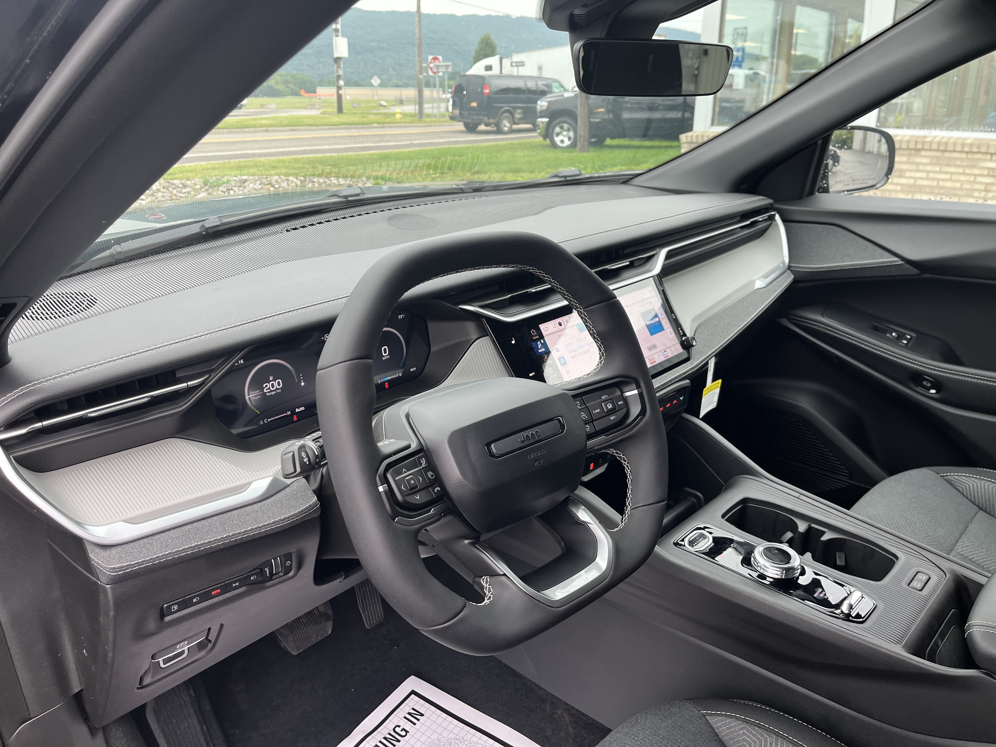 2026 Jeep Cherokee Laredo