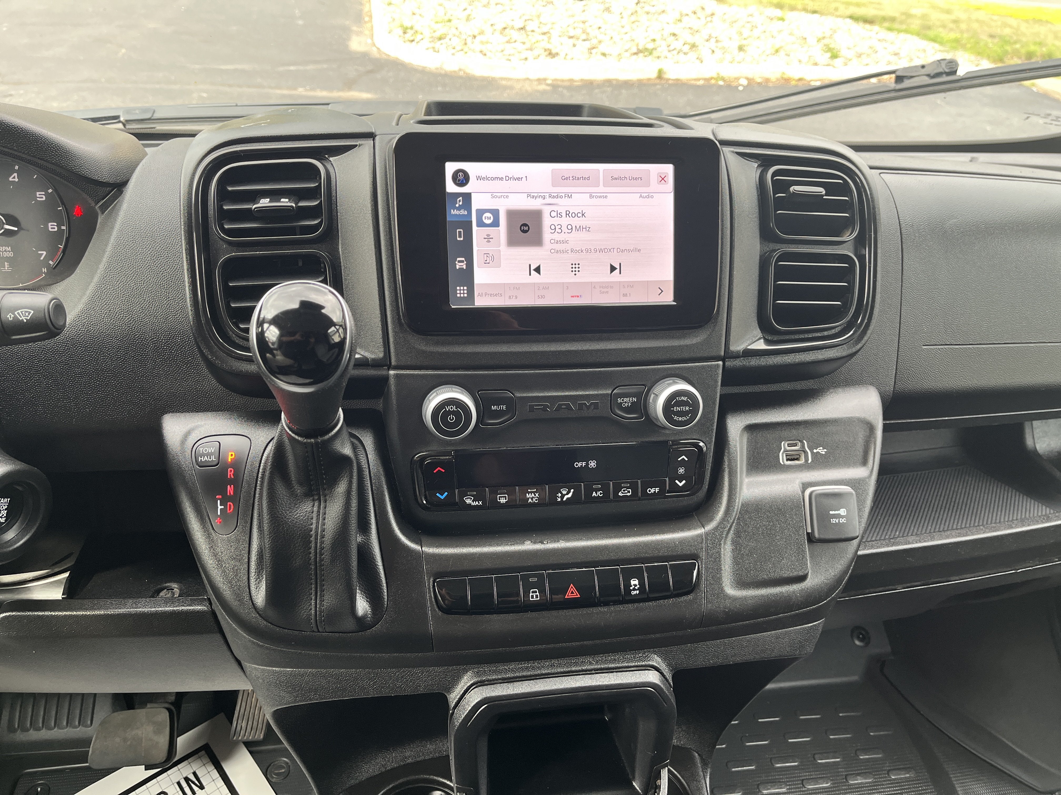 2025 RAM ProMaster Cargo Van Tradesman