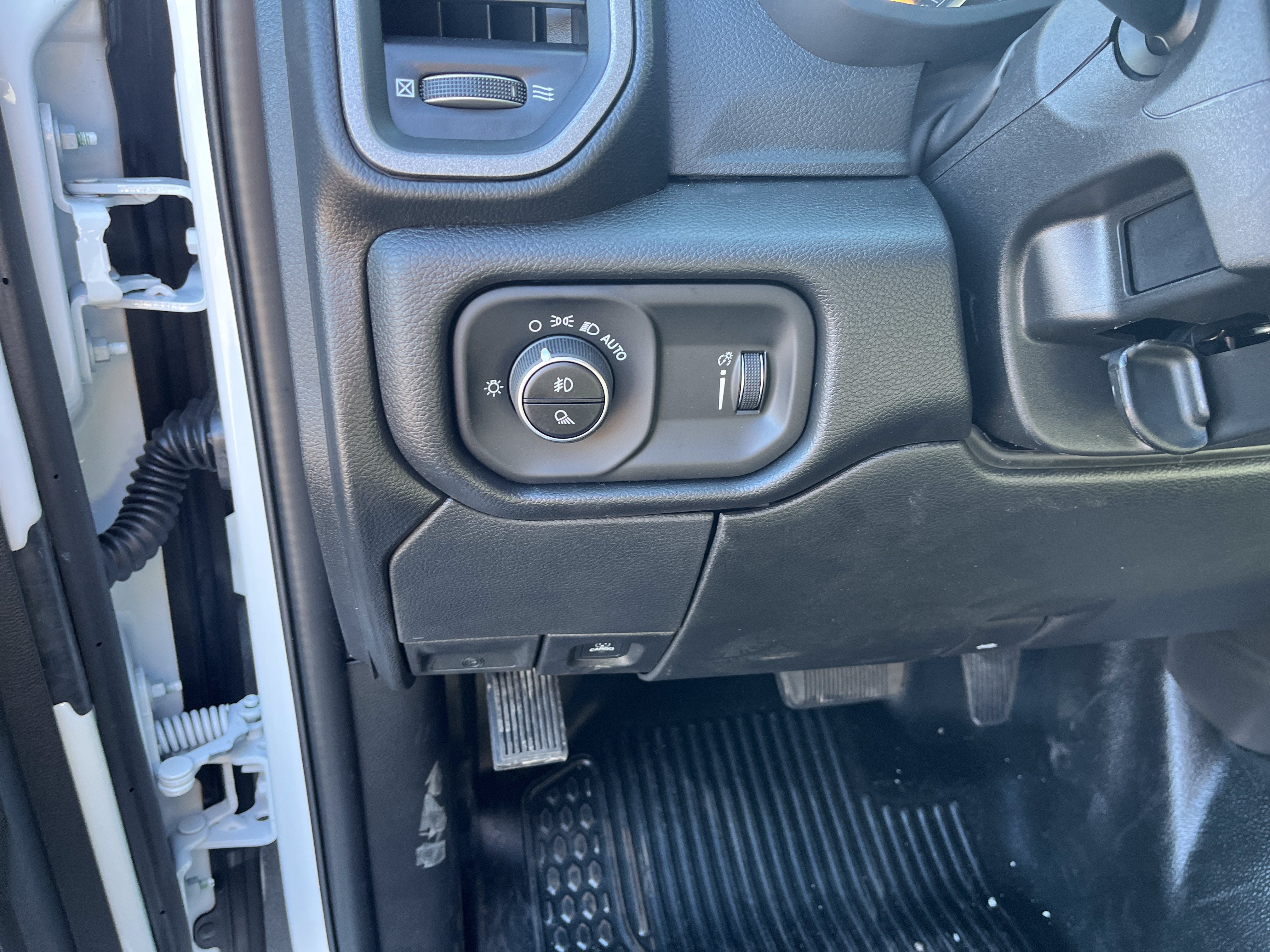 2026 RAM Ram 2500 RAM 2500 TRADESMAN CREW CAB 4X4 8' BOX