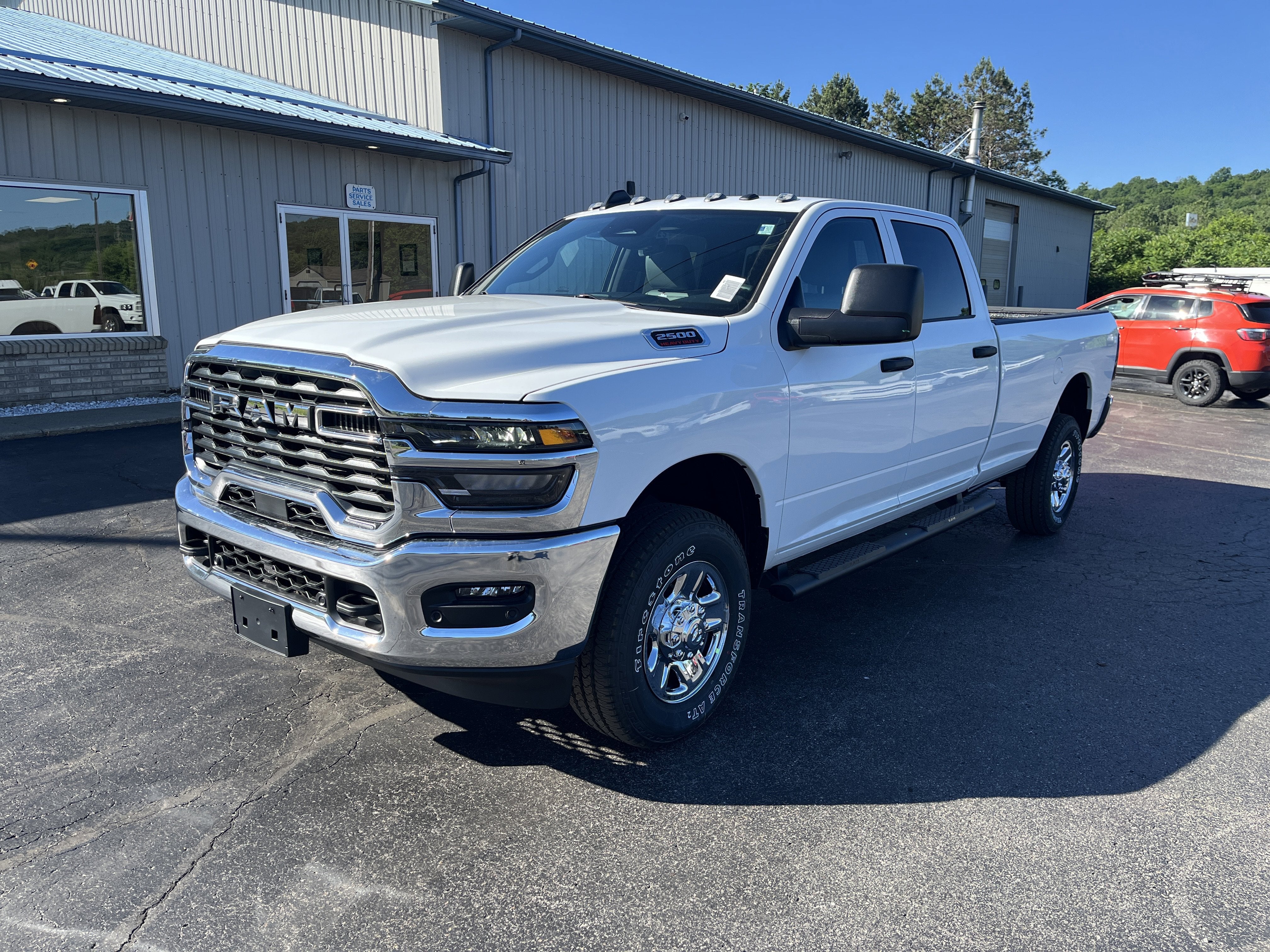 2026 RAM Ram 2500 RAM 2500 TRADESMAN CREW CAB 4X4 8' BOX
