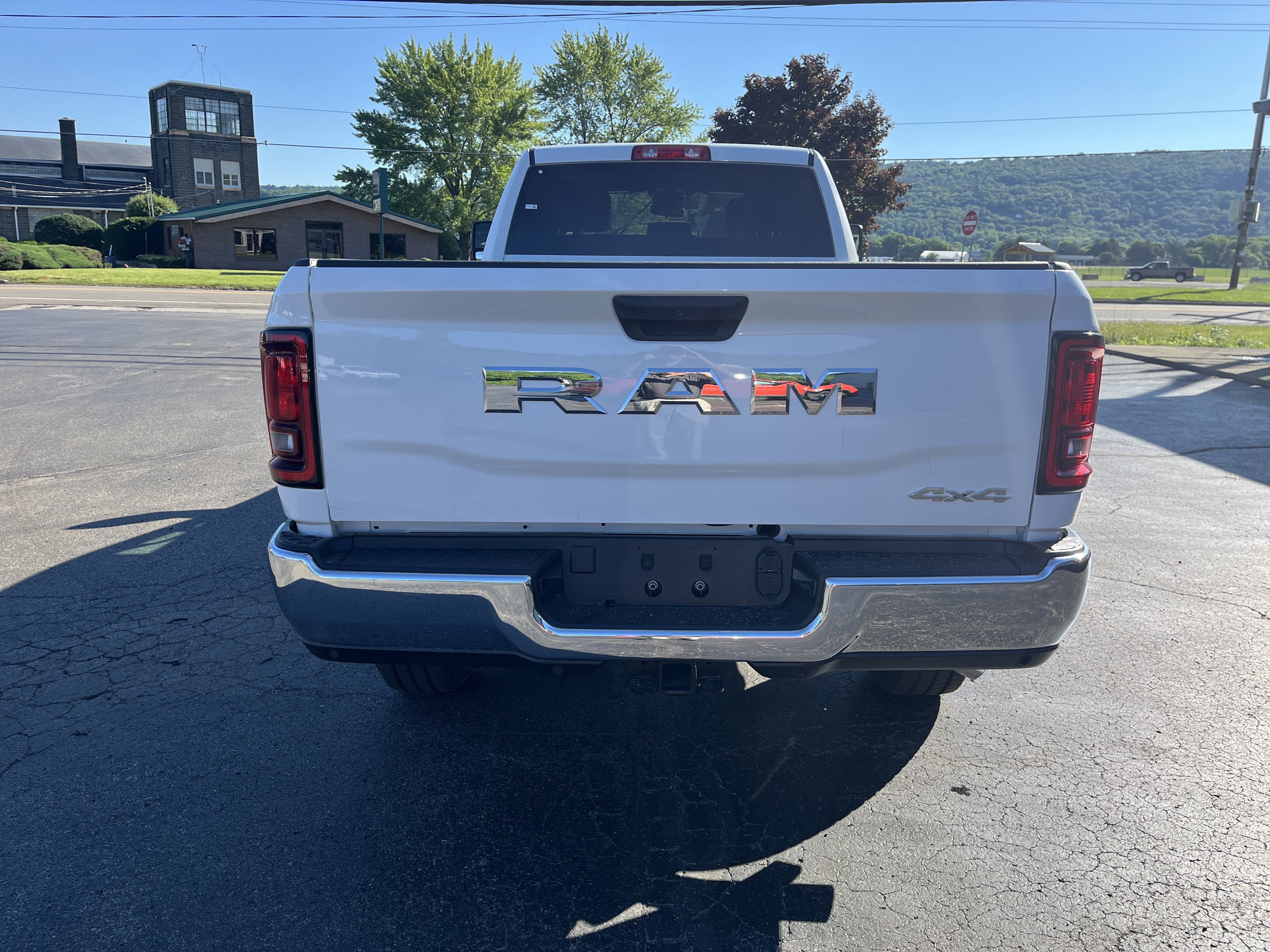 2026 RAM Ram 2500 RAM 2500 TRADESMAN CREW CAB 4X4 8' BOX