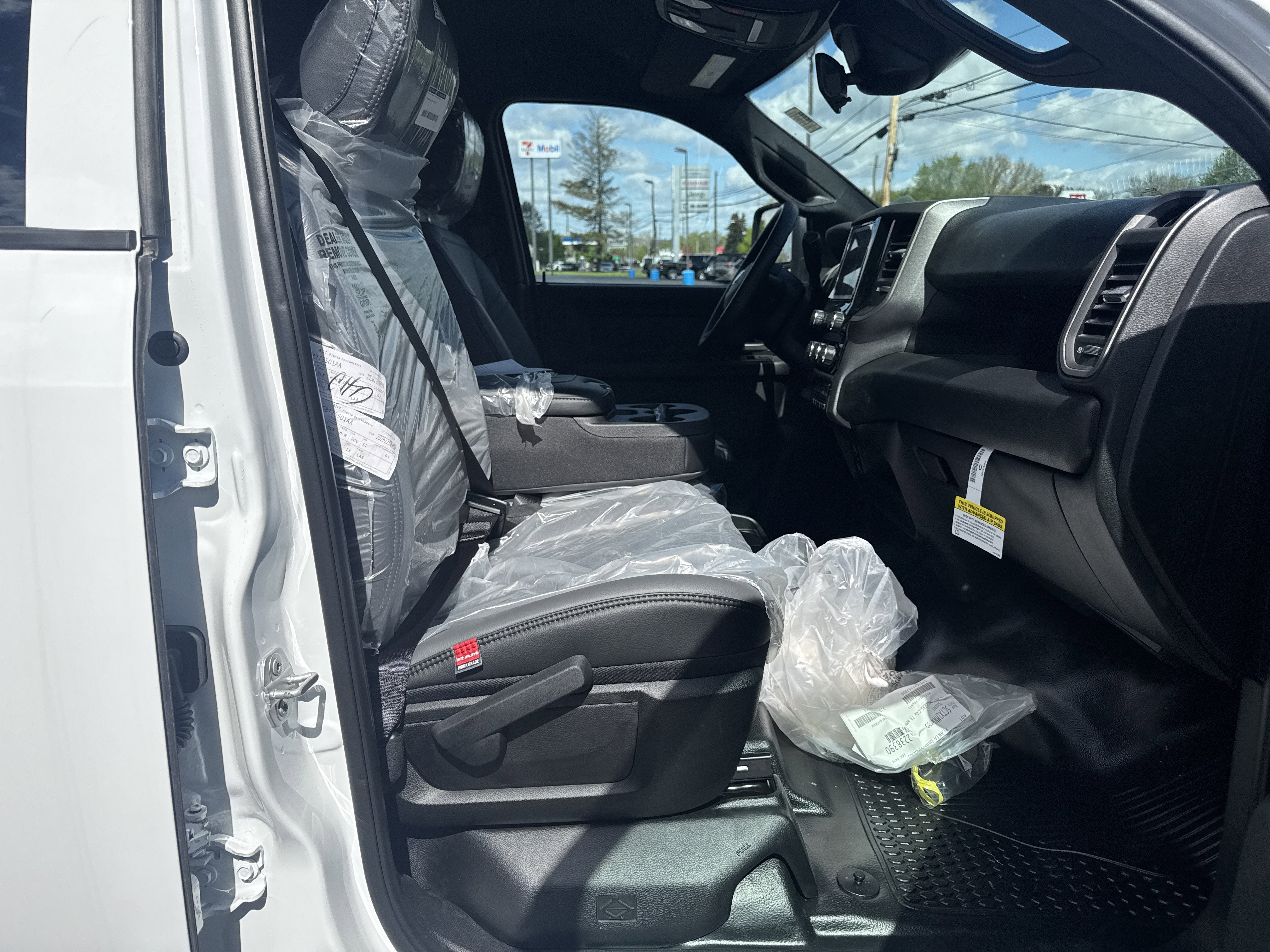 2026 RAM Ram 2500 RAM 2500 TRADESMAN CREW CAB 4X4 8' BOX