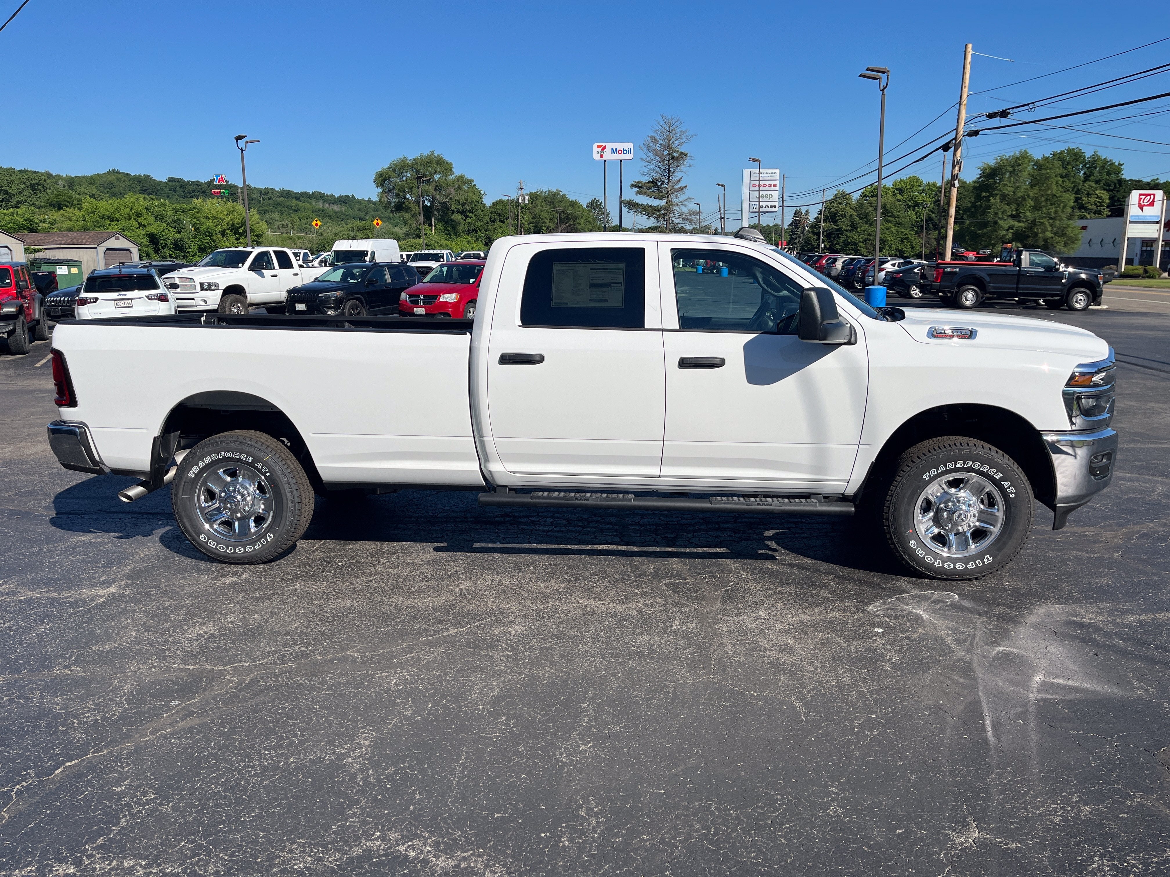 2026 RAM Ram 2500 RAM 2500 TRADESMAN CREW CAB 4X4 8' BOX