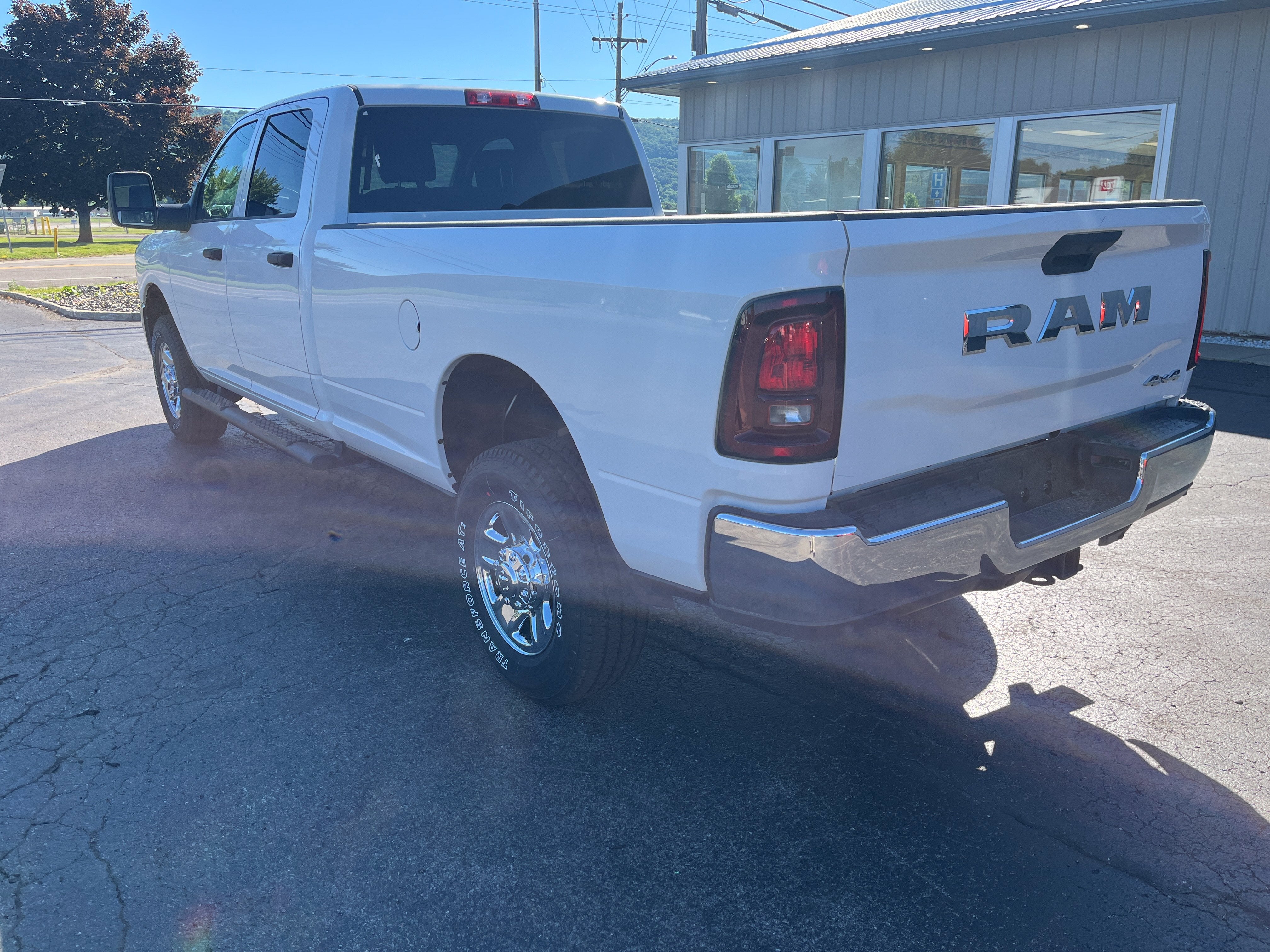 2026 RAM Ram 2500 RAM 2500 TRADESMAN CREW CAB 4X4 8' BOX
