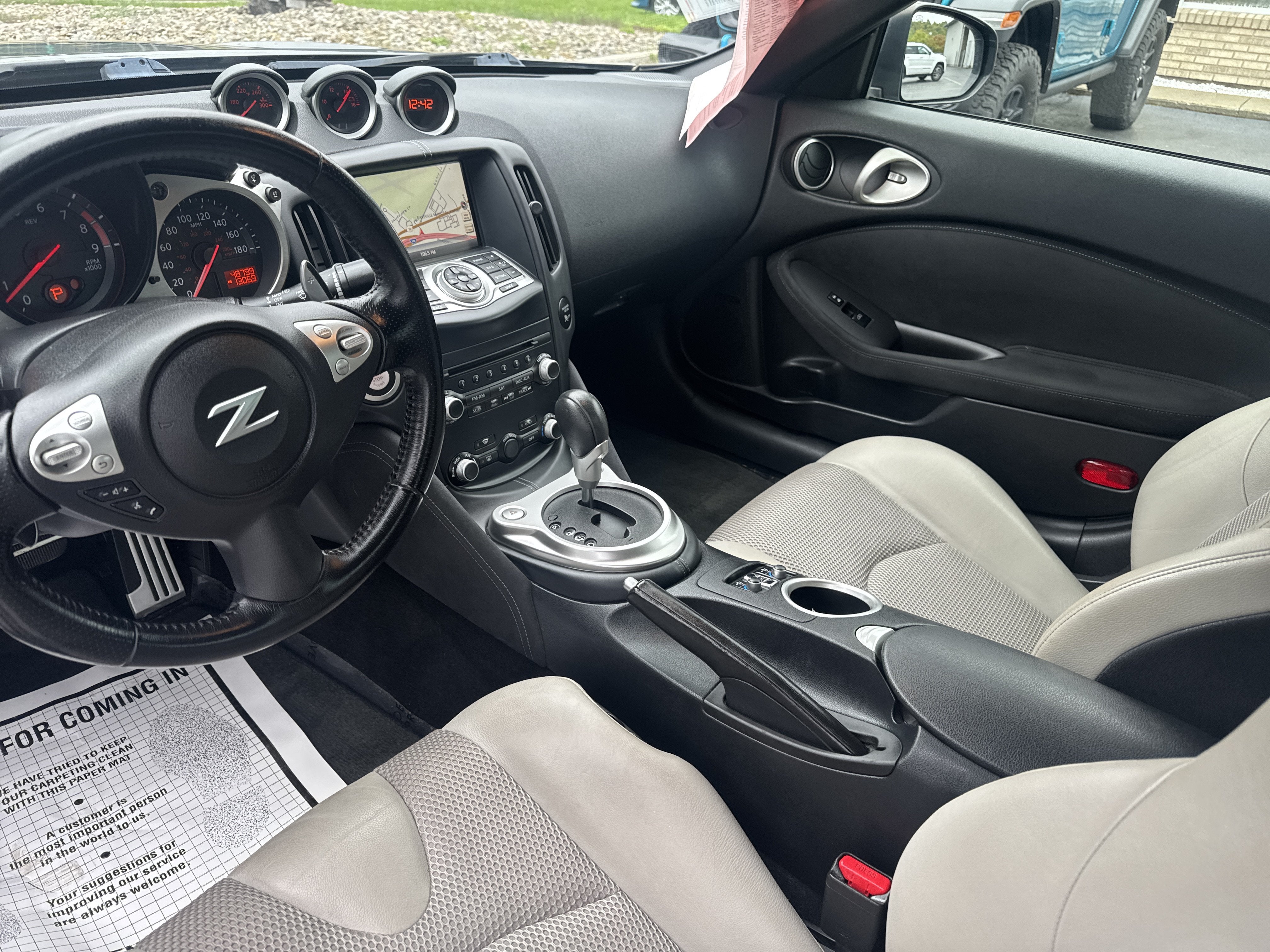 2016 Nissan 370Z Touring Sport