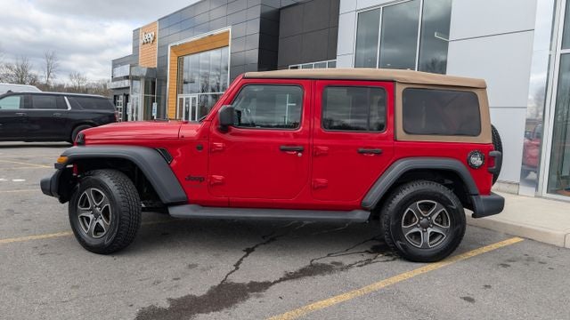 2020 Jeep Wrangler Unlimited Black and Tan 4x4