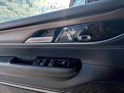 2023 Jeep Grand Wagoneer Series II