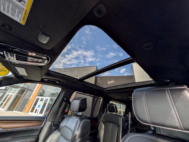 2023 Jeep Grand Wagoneer Series II