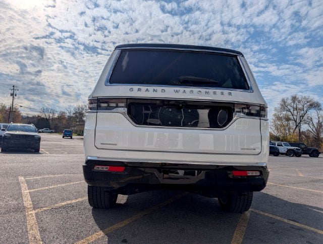 2023 Jeep Grand Wagoneer Series II