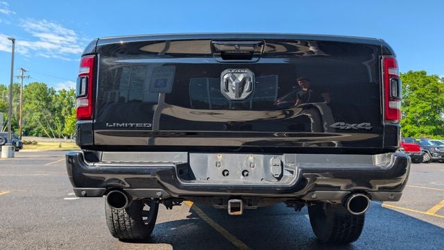 2022 RAM 1500 Limited Crew Cab 4x4 5'7' Box