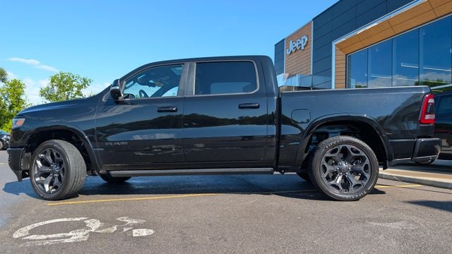 2022 RAM 1500 Limited Crew Cab 4x4 5'7' Box