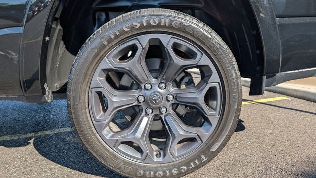 2022 RAM 1500 Limited Crew Cab 4x4 5'7' Box