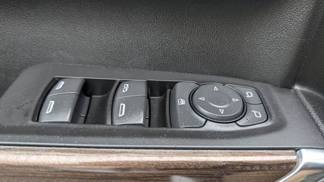 2021 Chevrolet Silverado 1500 4WD Crew Cab Short Bed RST